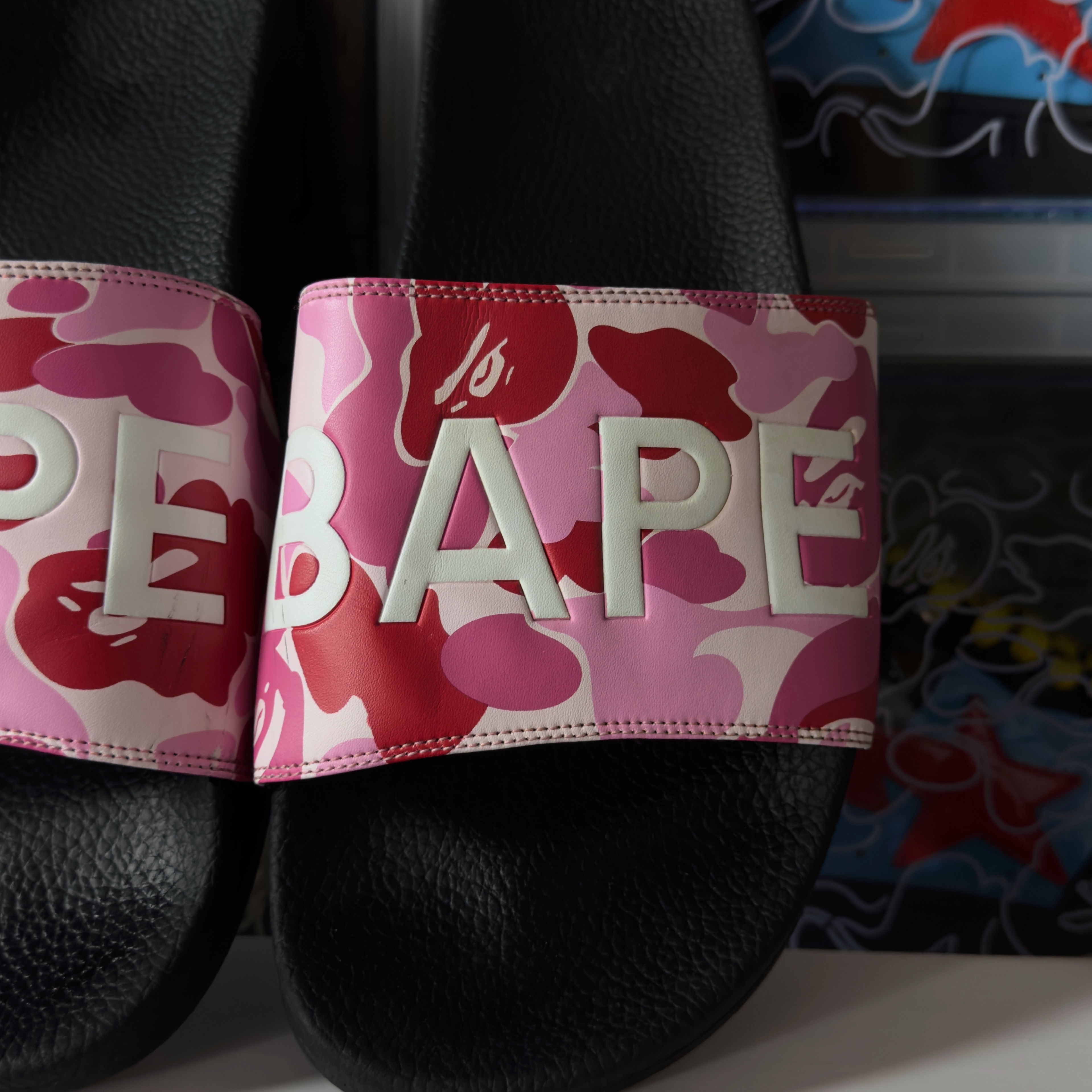 (43/44) A Bathing Ape Slides (3 Pairs)