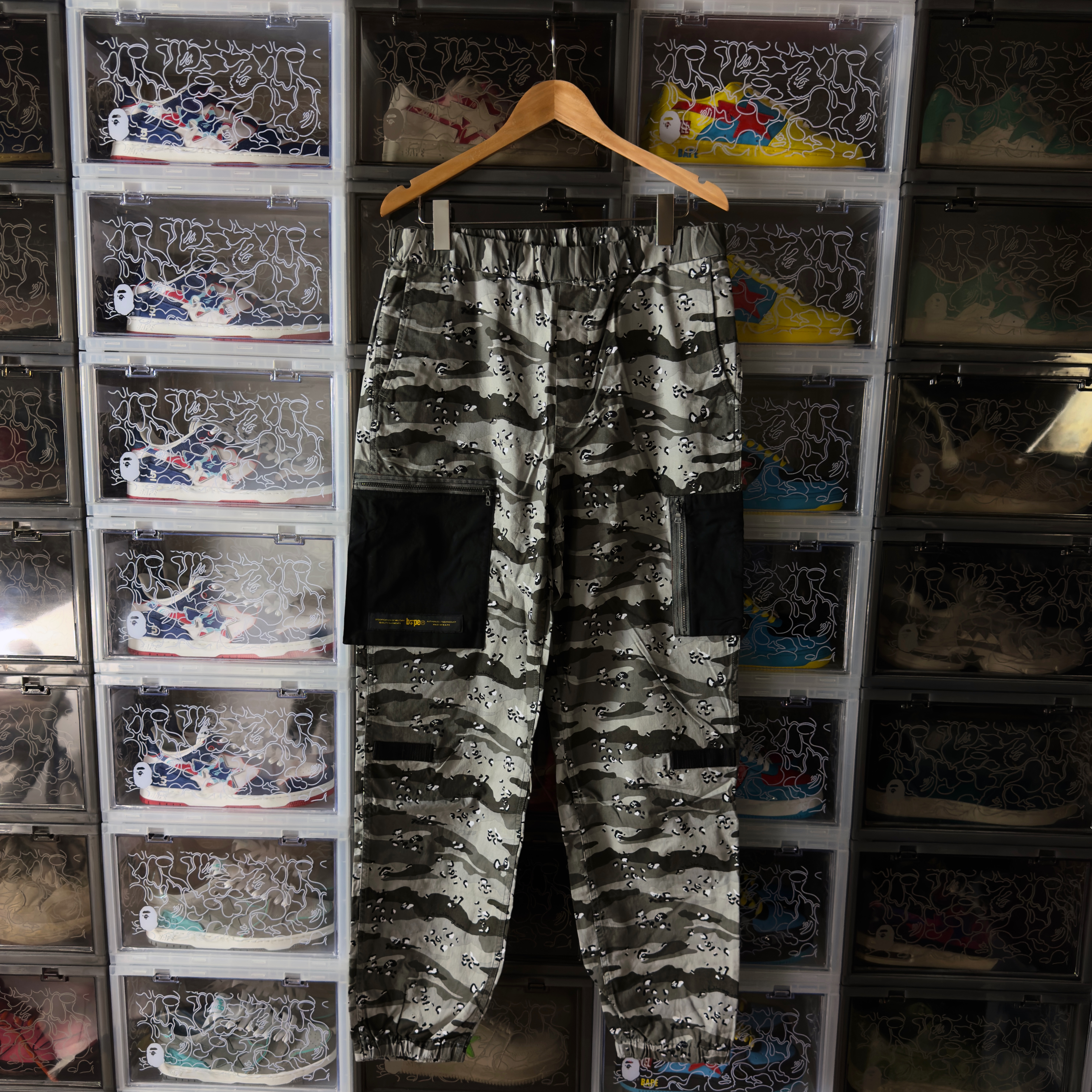 (XL) Bape Desert Camo Relaxed Military Track Pants Black 2021