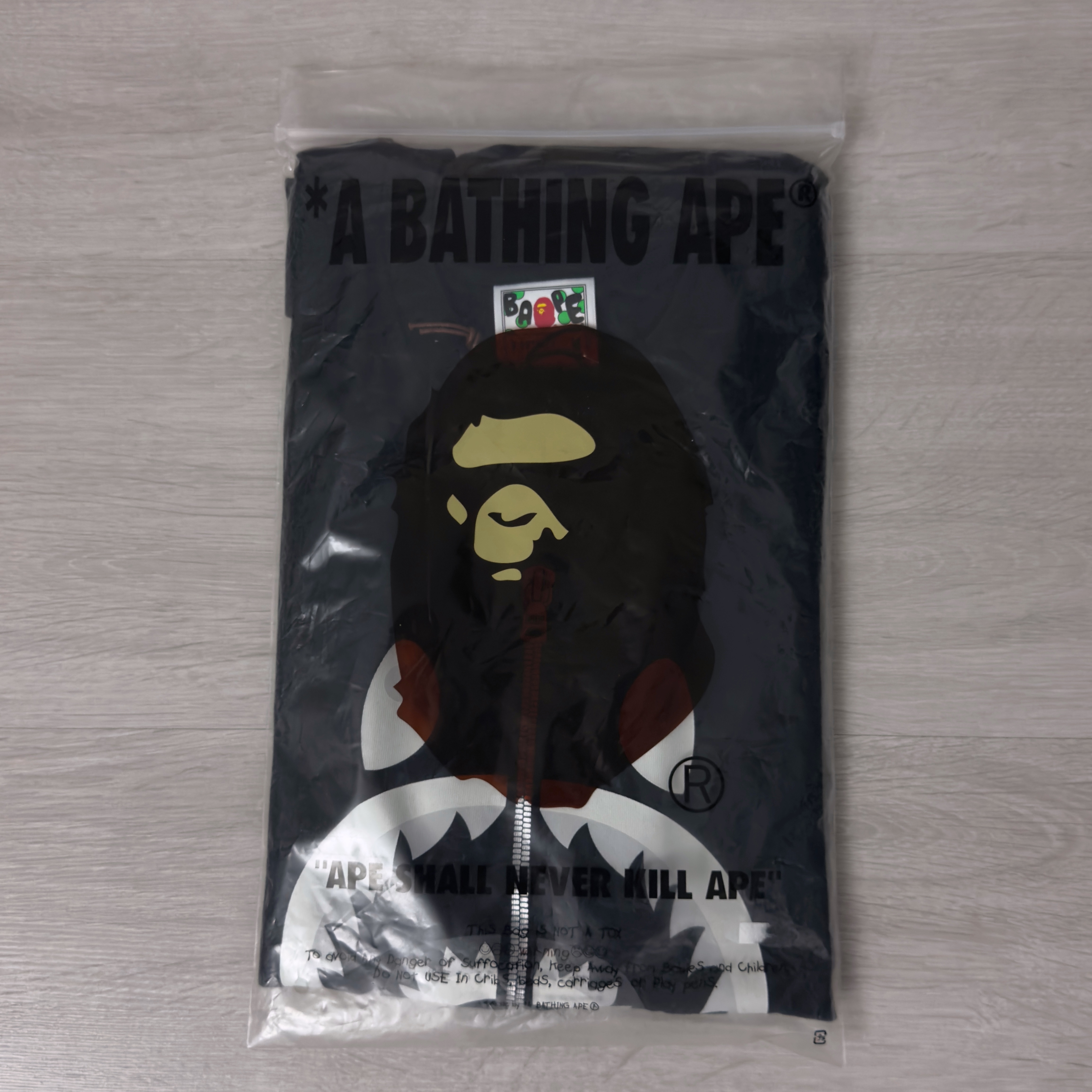 (M) Bape Shark #2 Tee Black 2024