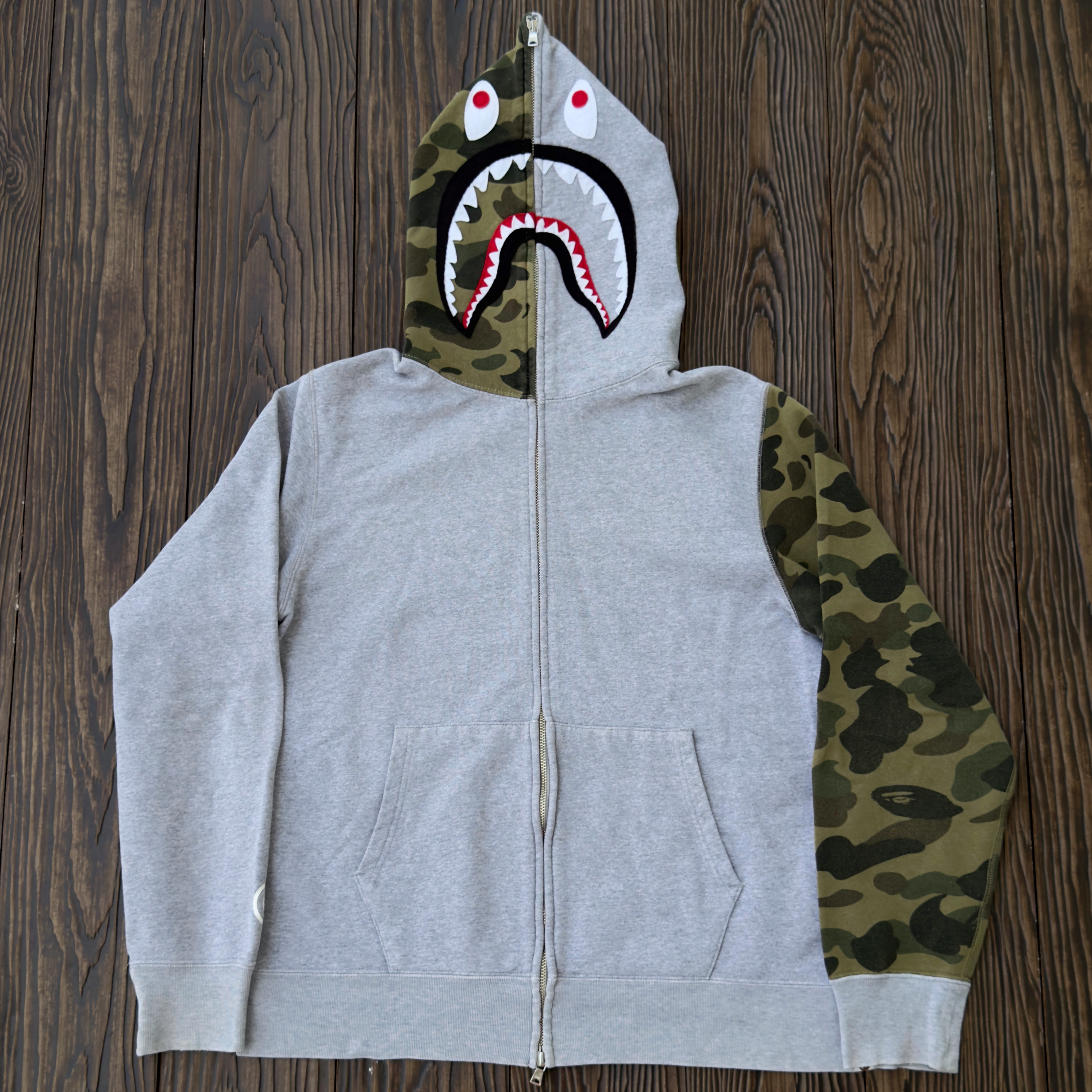 (L) Bape 1st Camo Shark Full Zip Hoodie Grey/Green