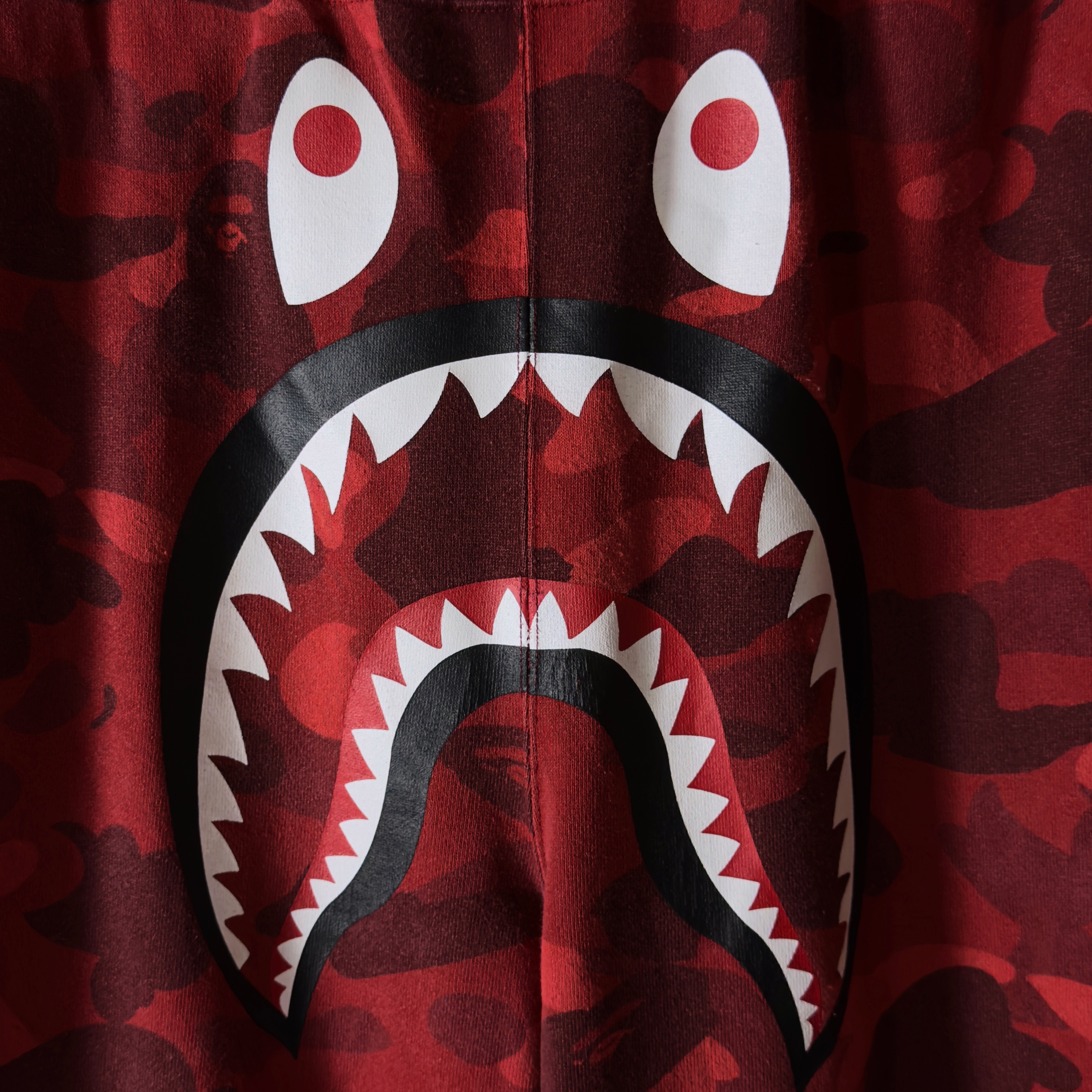 (L) Bape Color Camo Shark Sweat Pants Red 2022