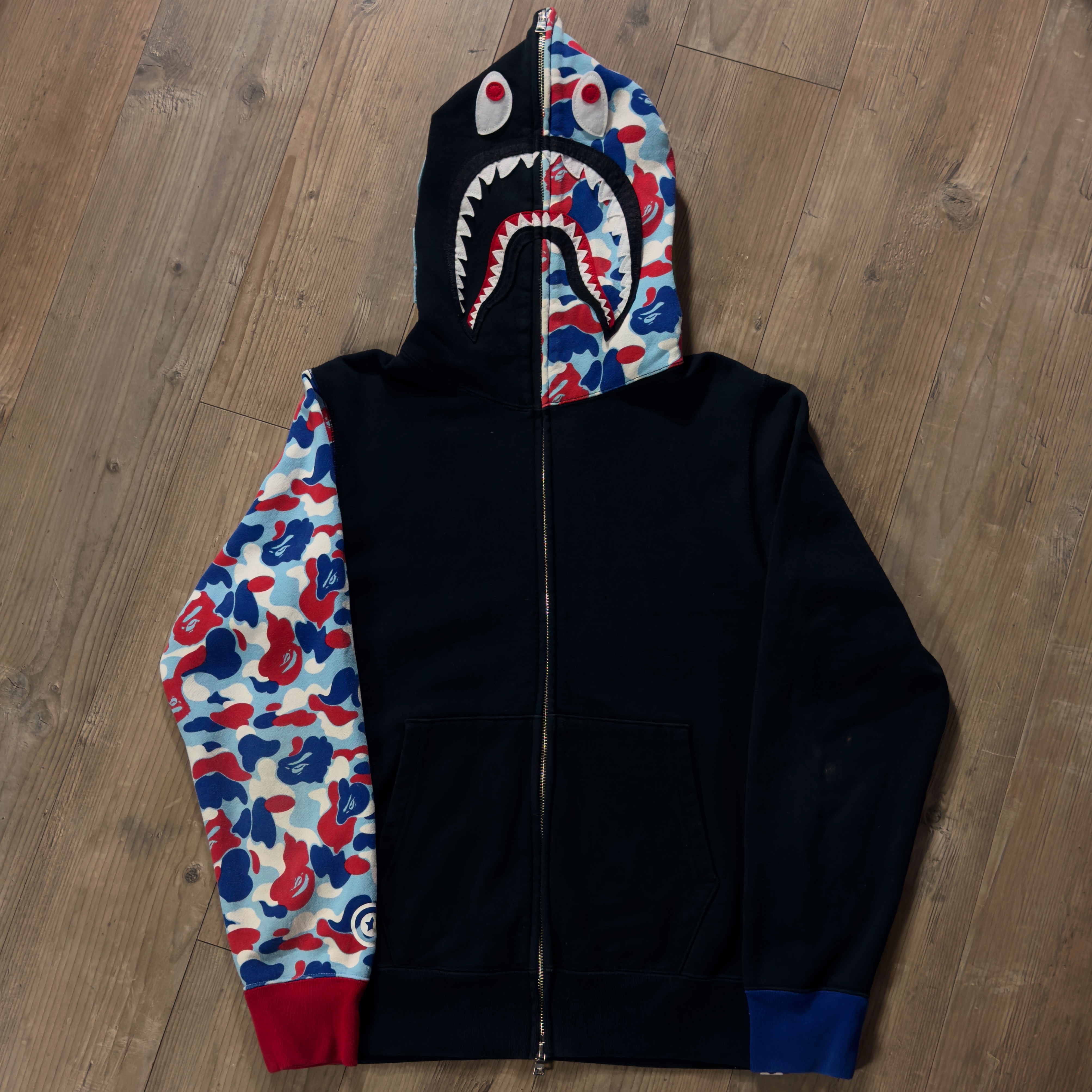 (M) Bape Paris Store Opening Shark Full Zip Hoodie Black 2017