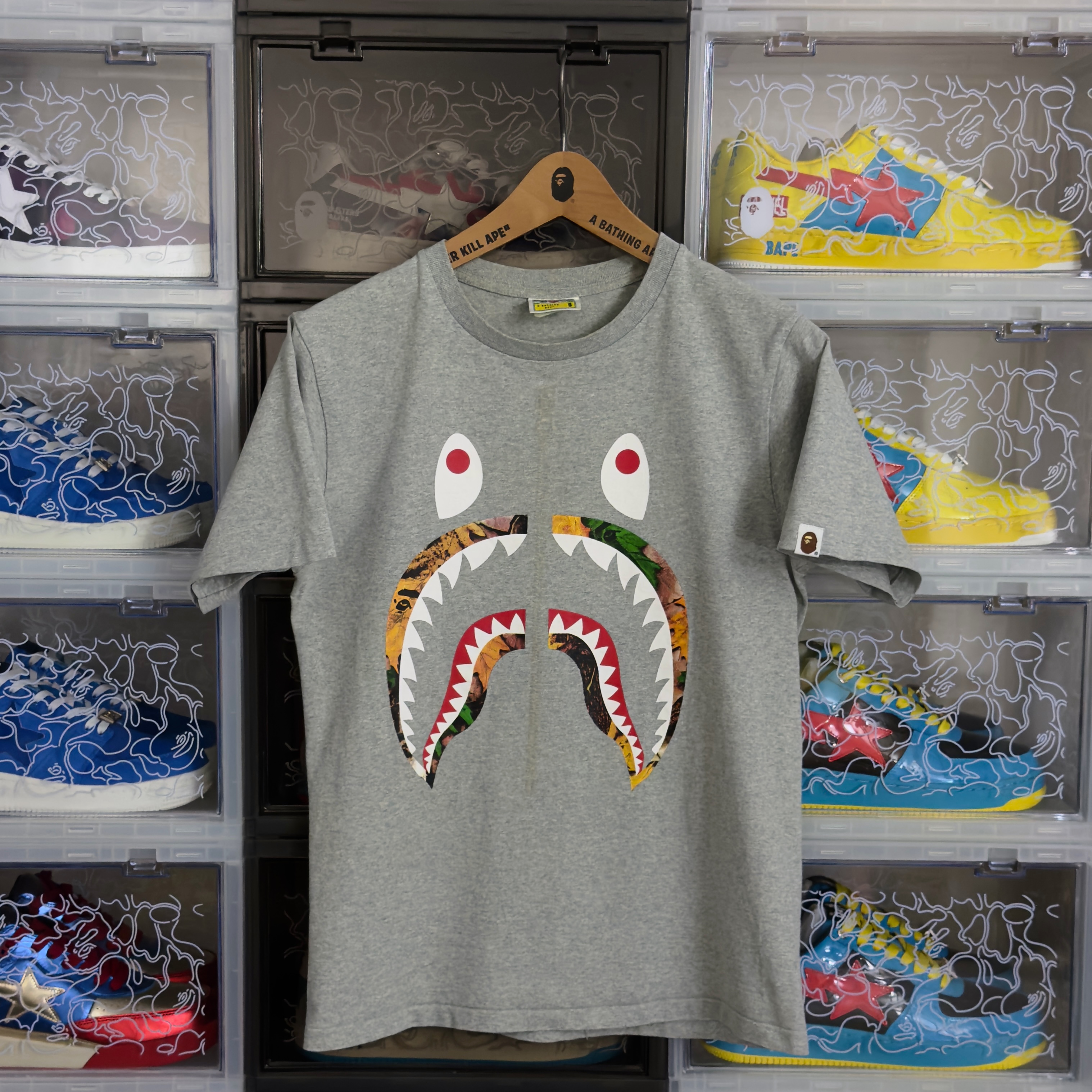 (S) Bape Forest Camo Shark Tee Grey/Beige 2019