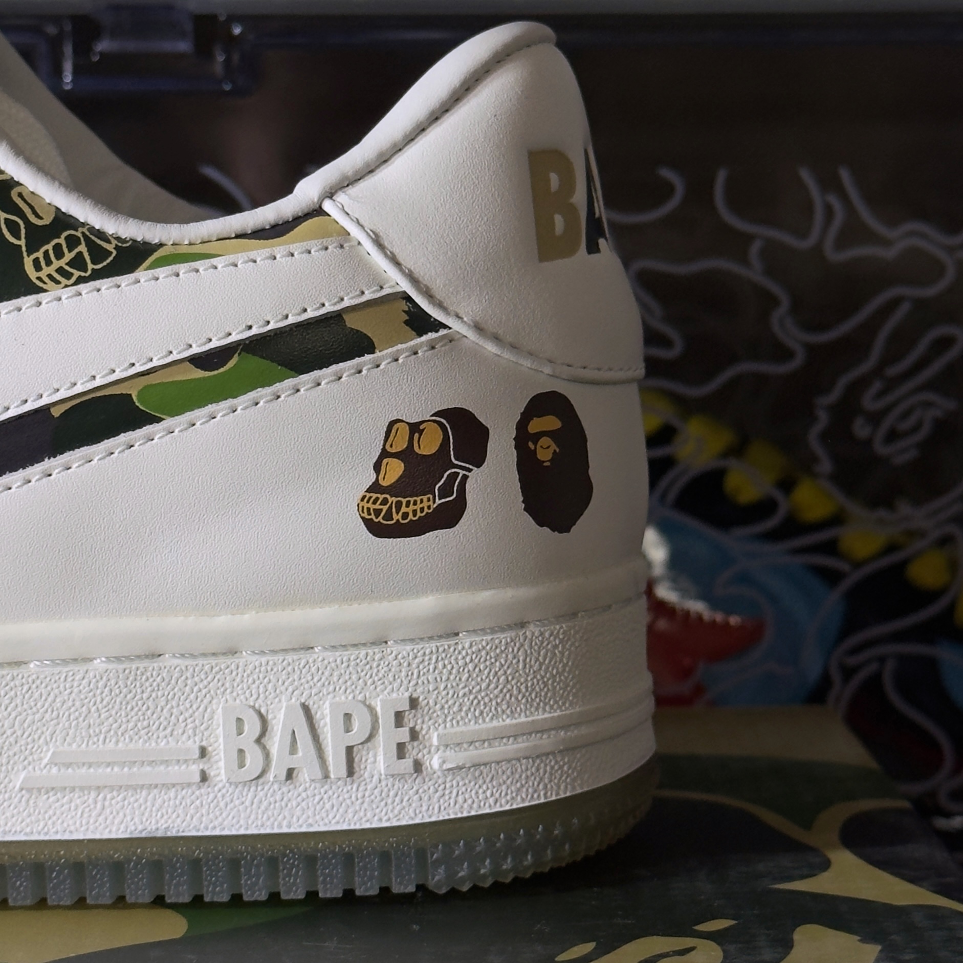 (41) A Bathing Ape Bapesta 2 x BAYC Camo 2023