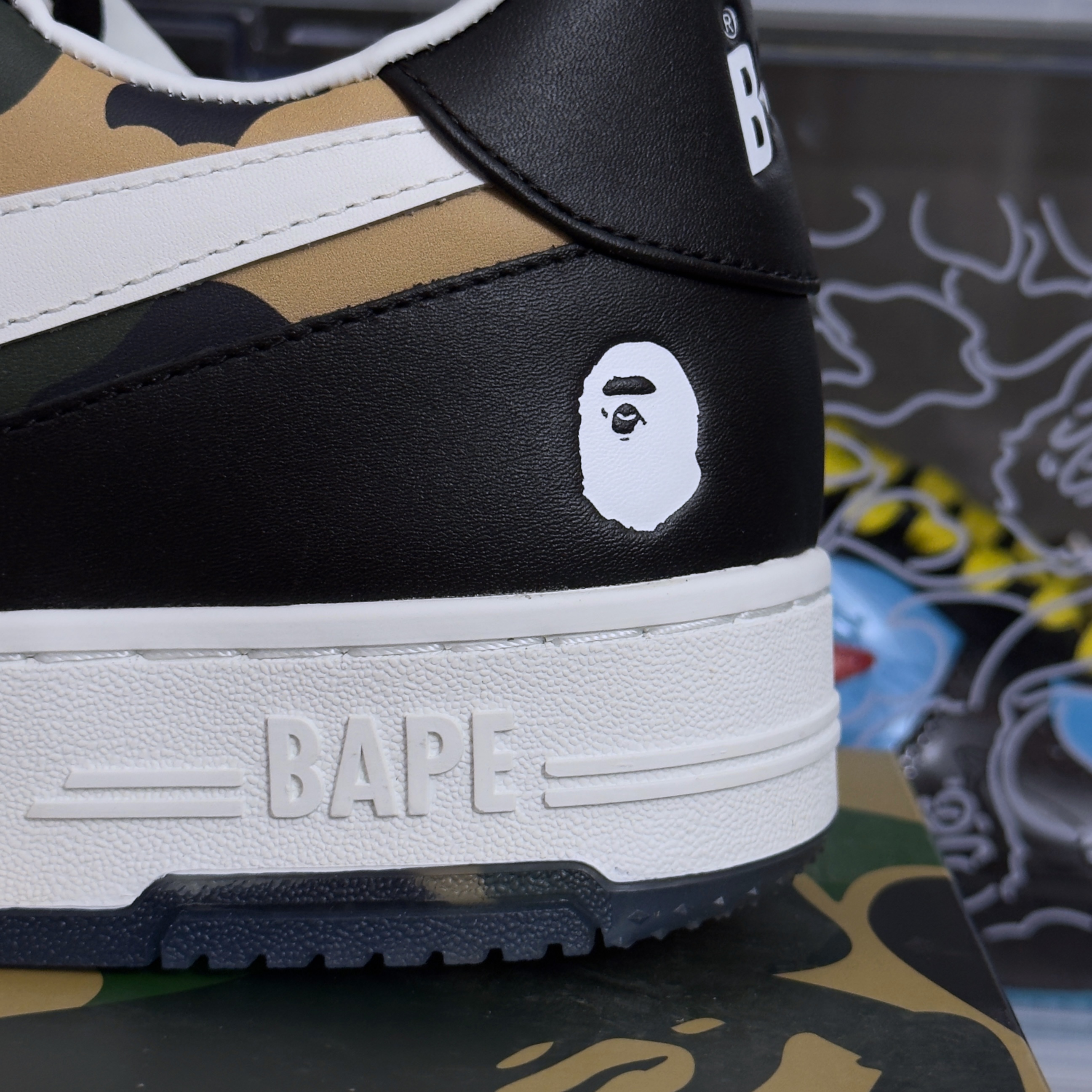 (46) A Bathing Ape Bapesta Icon #2 Black Camo 2025
