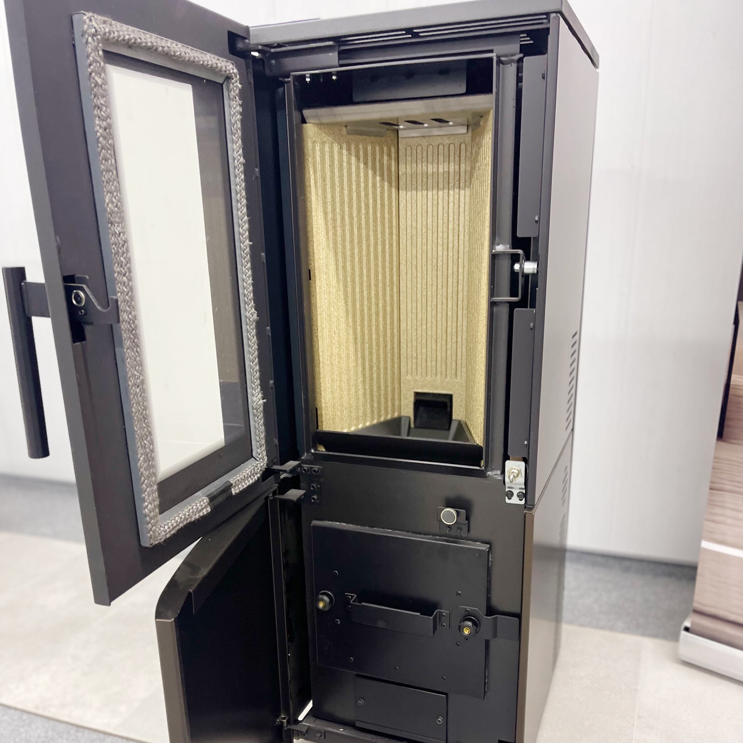 Orinė granulinė krosnelė Ravelli Alfa S