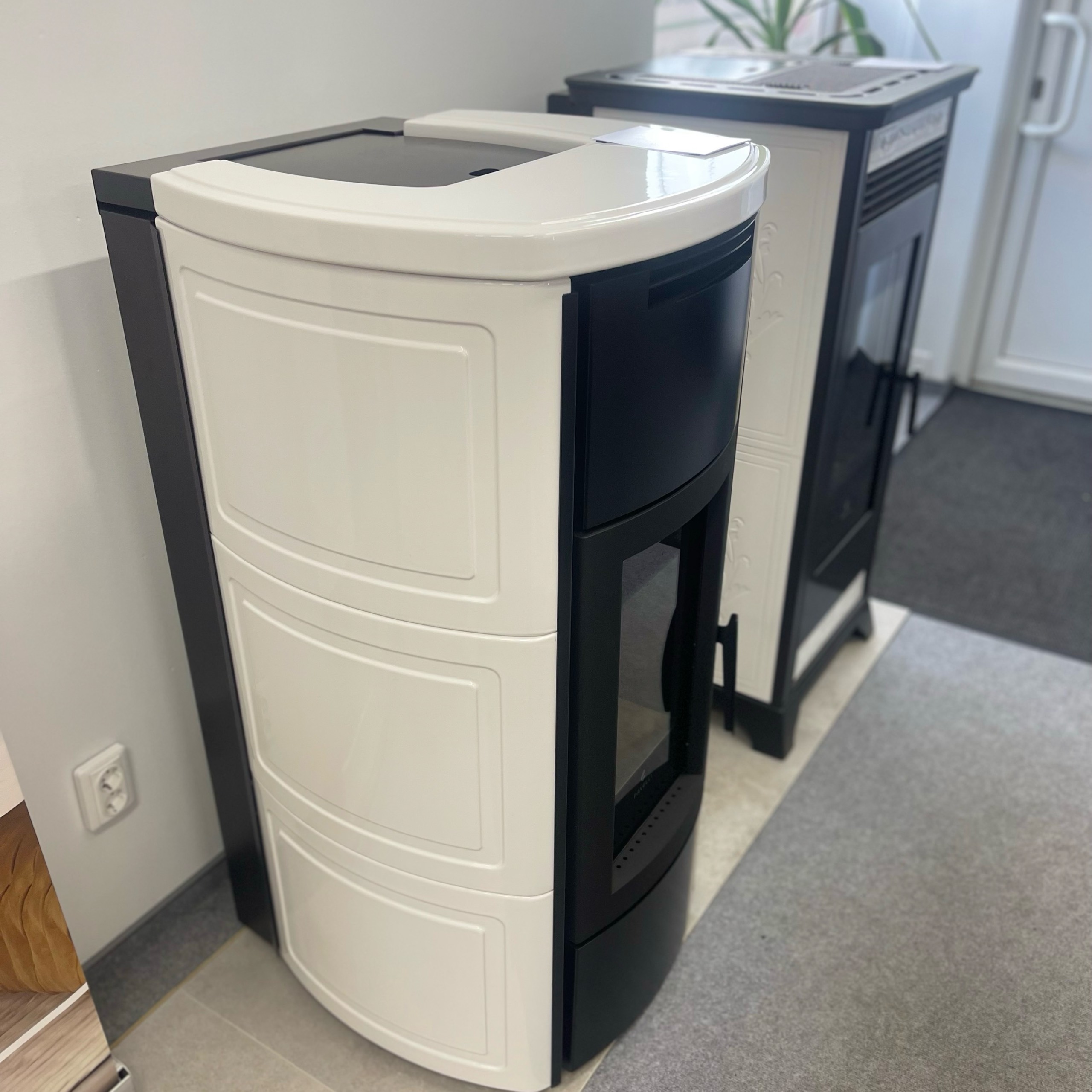  RAVELLI HRV 160 Touch  GRANULINĖS KROSNELĖS