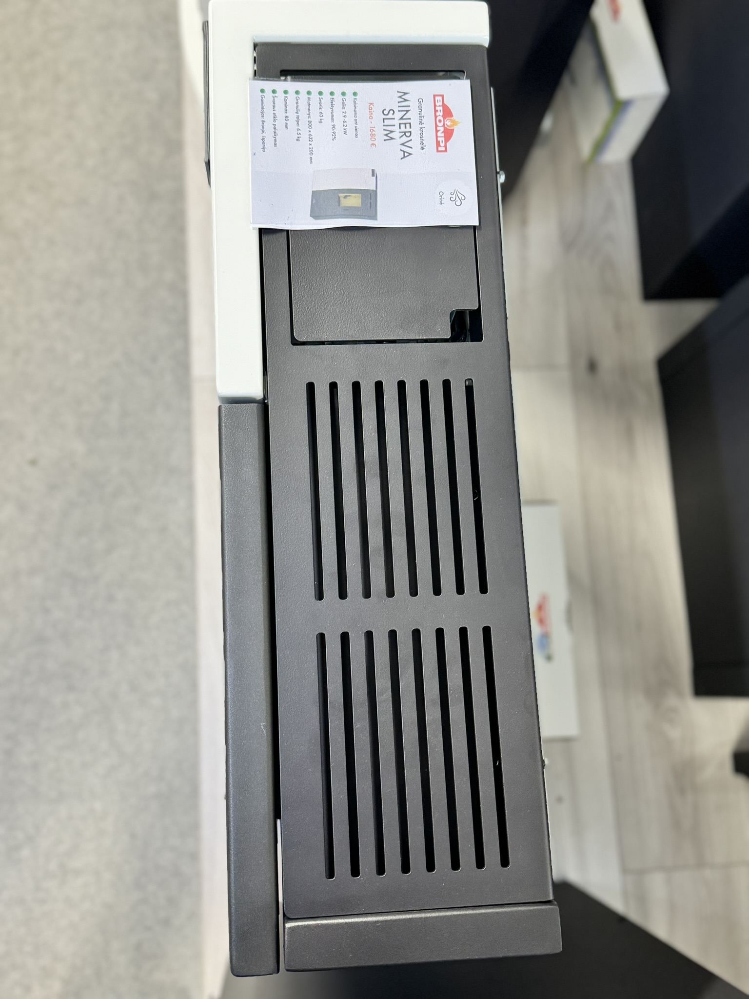 Bronpi Minerva Slim orinė granulinė krosnelė