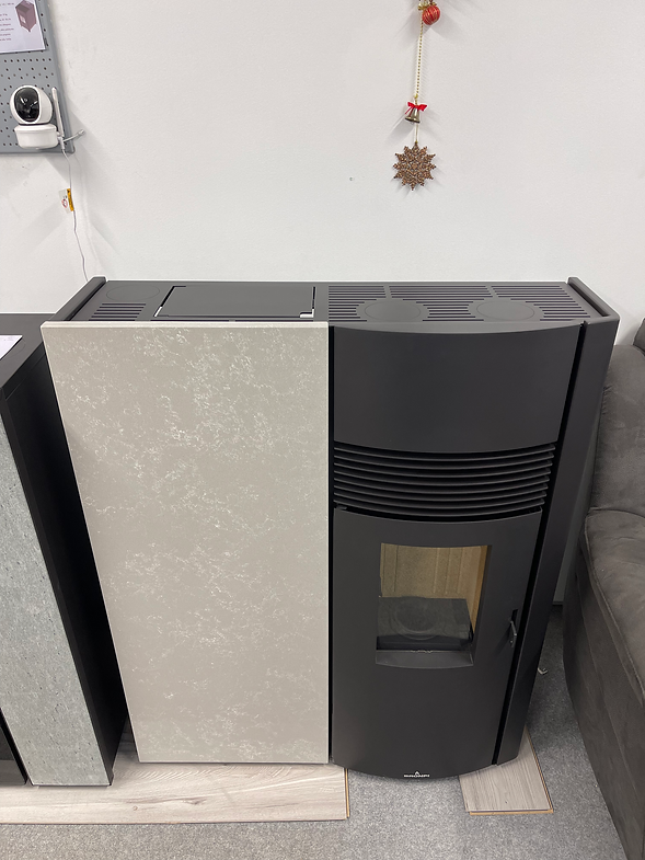 Bronpi Adry orinė granulinė krosnelė