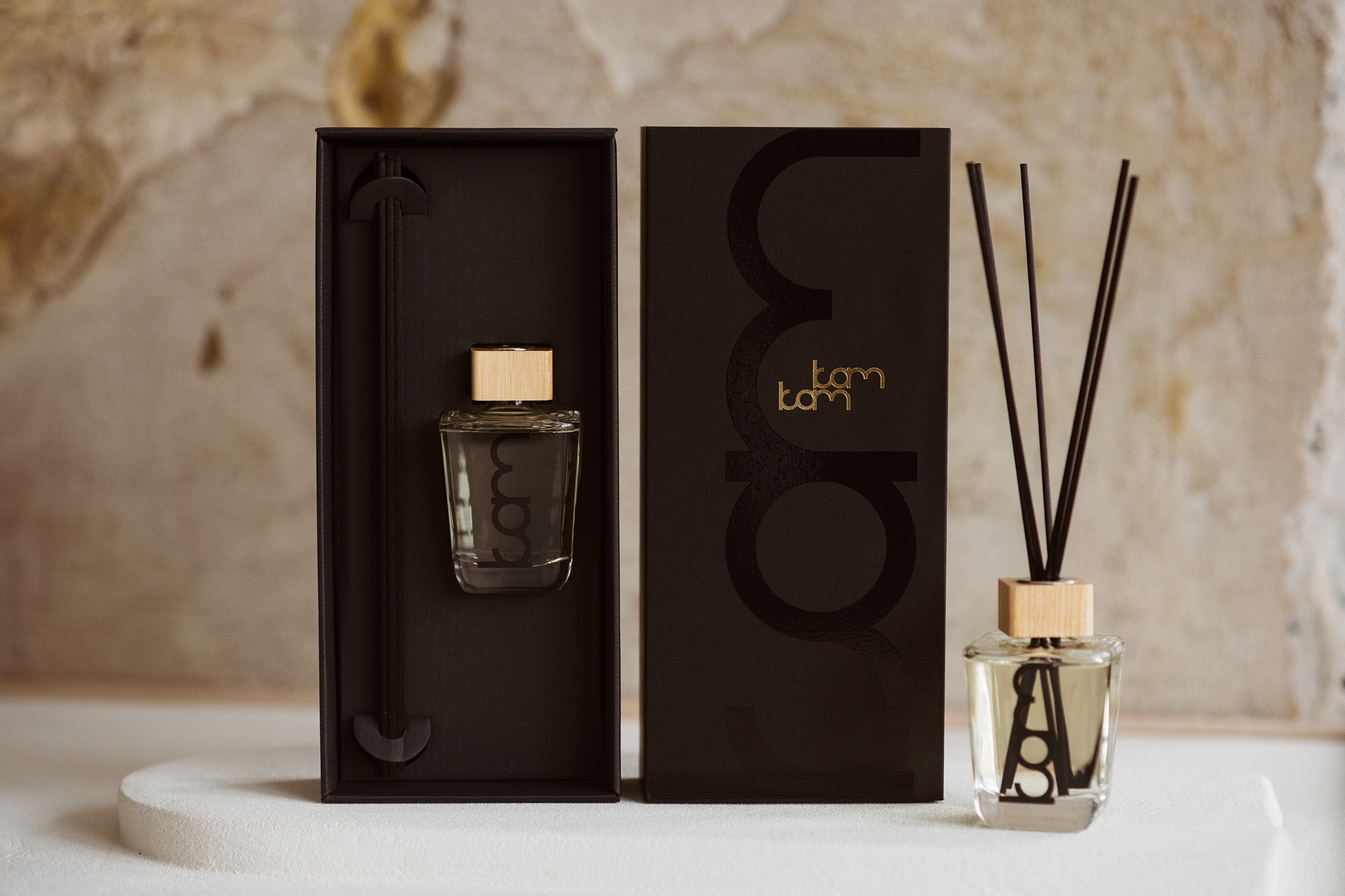 Prabangus namų kvapas su lazdelėmis (100ml.)
