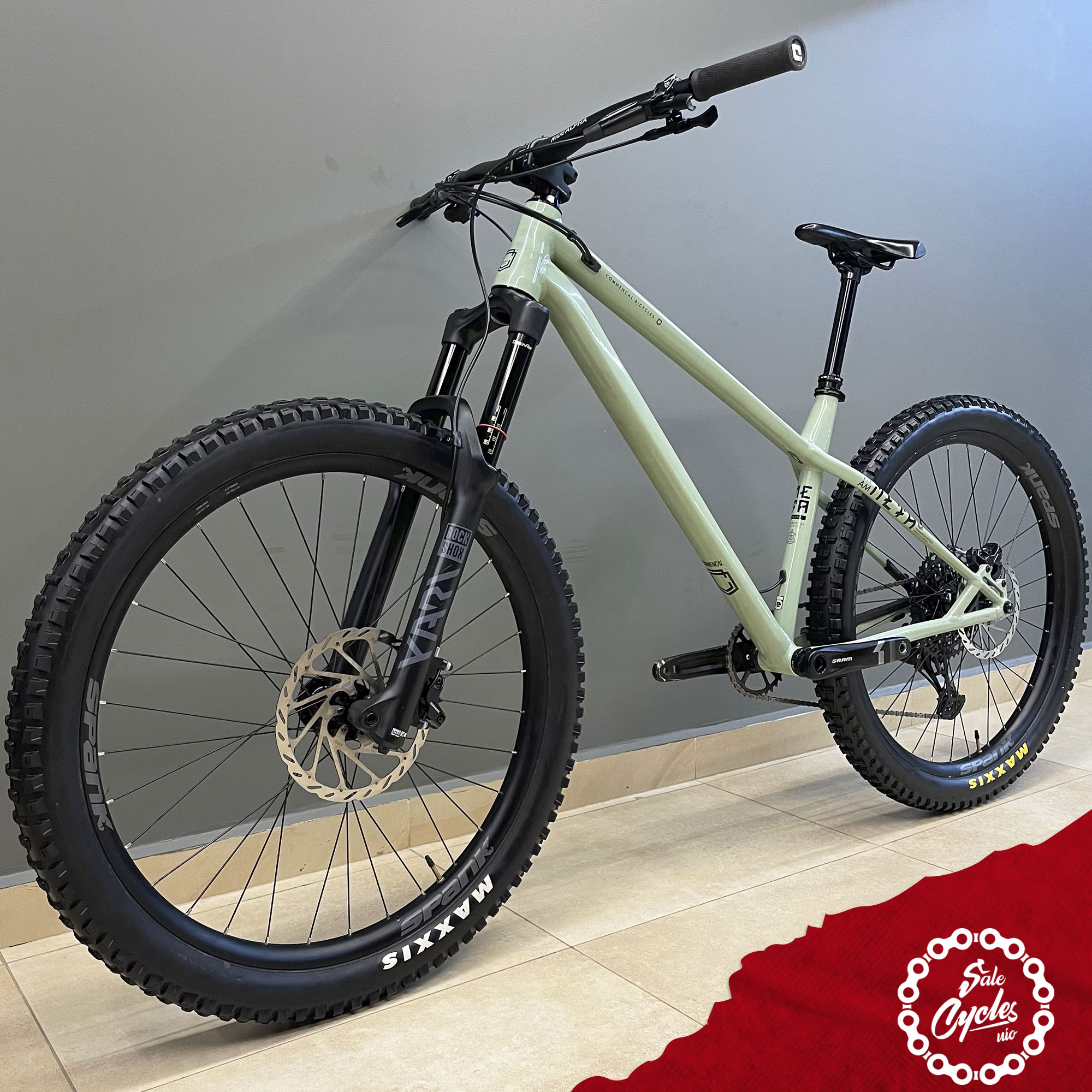 Commencal Meta HT/AM Essential Medium 2021