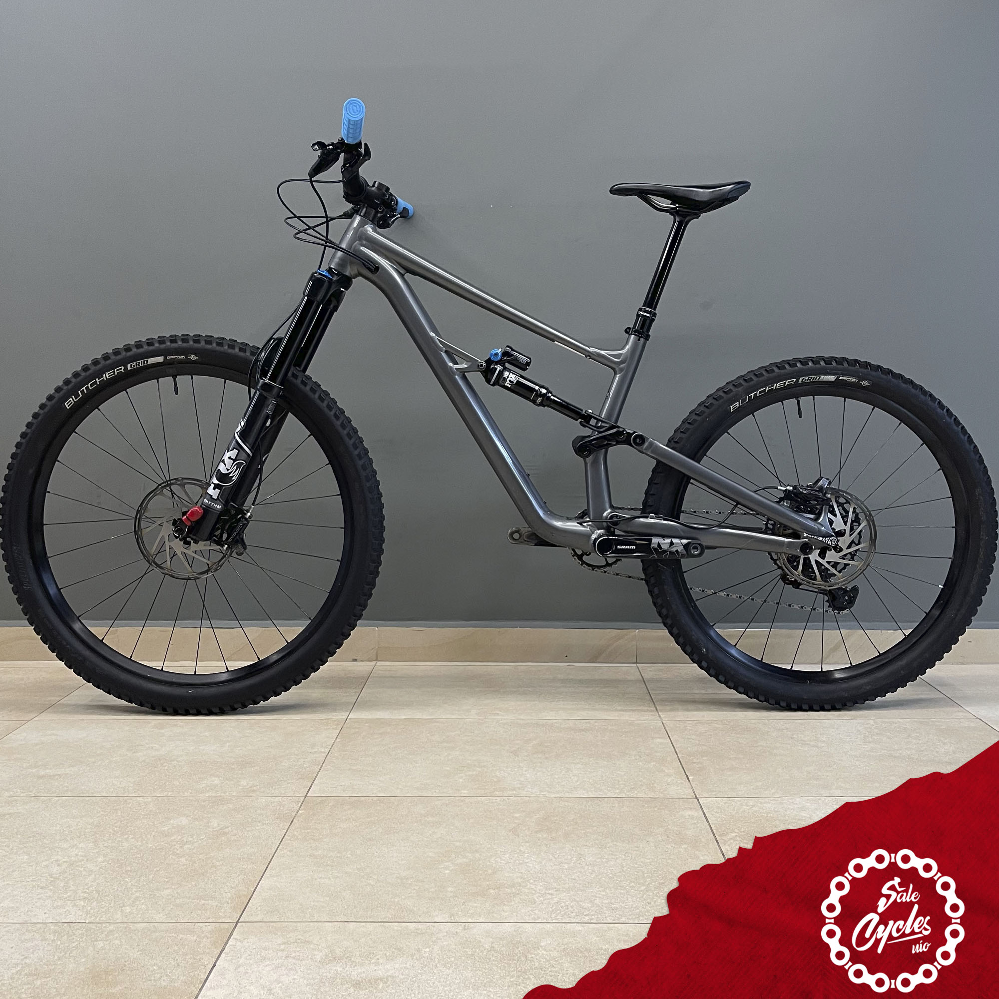 Specialized Status 160  Talla S3 Modelo 2022