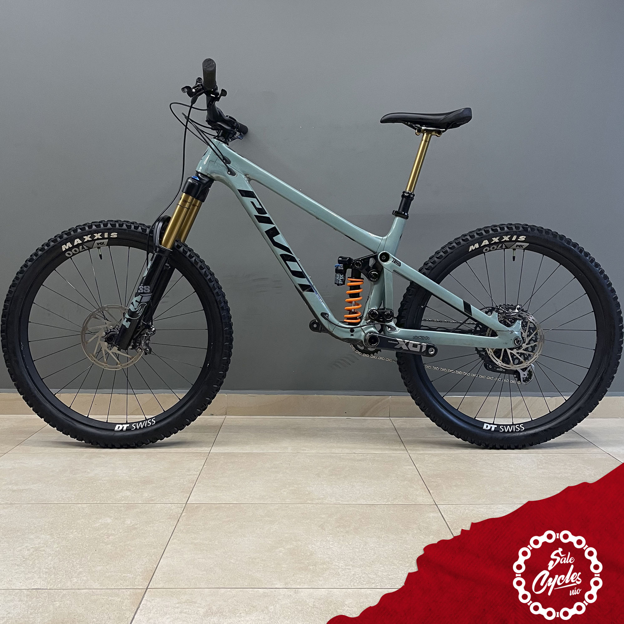Pivot Mach 6 Medium 2021