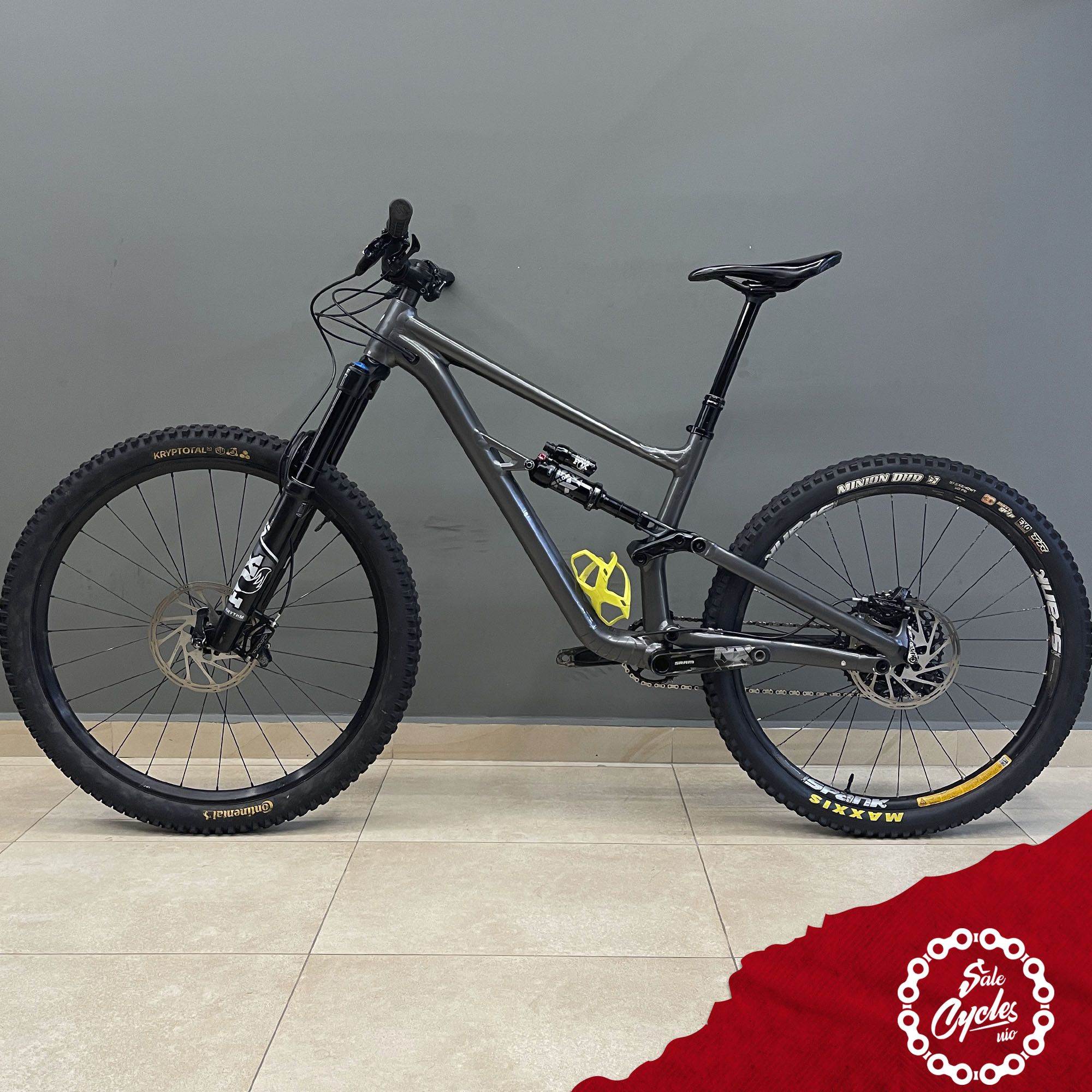 Specialized Status 160 S3 2022