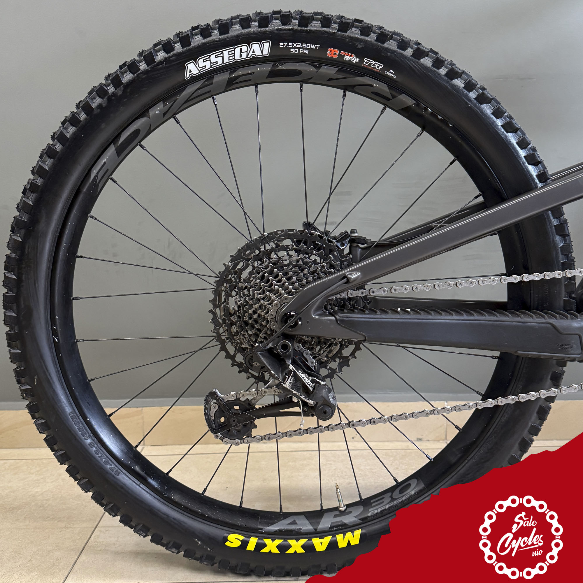 Santa Cruz Nomad C Medium 2023