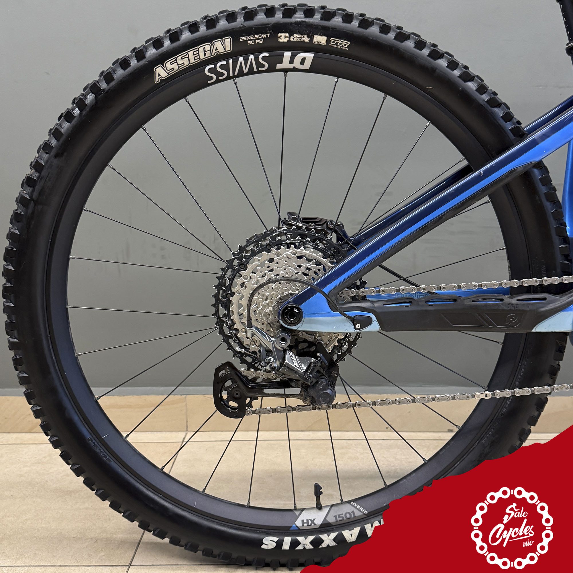 Pivot Shuttle LT Team XTR Small 2024