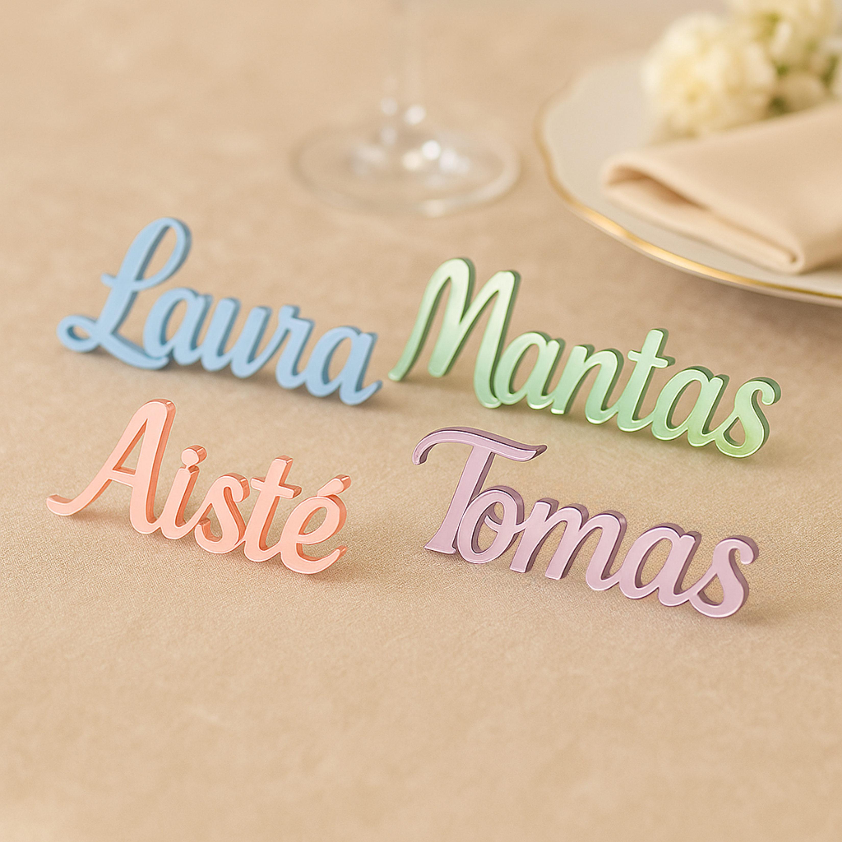 Stalo vardai - vietos kortelė