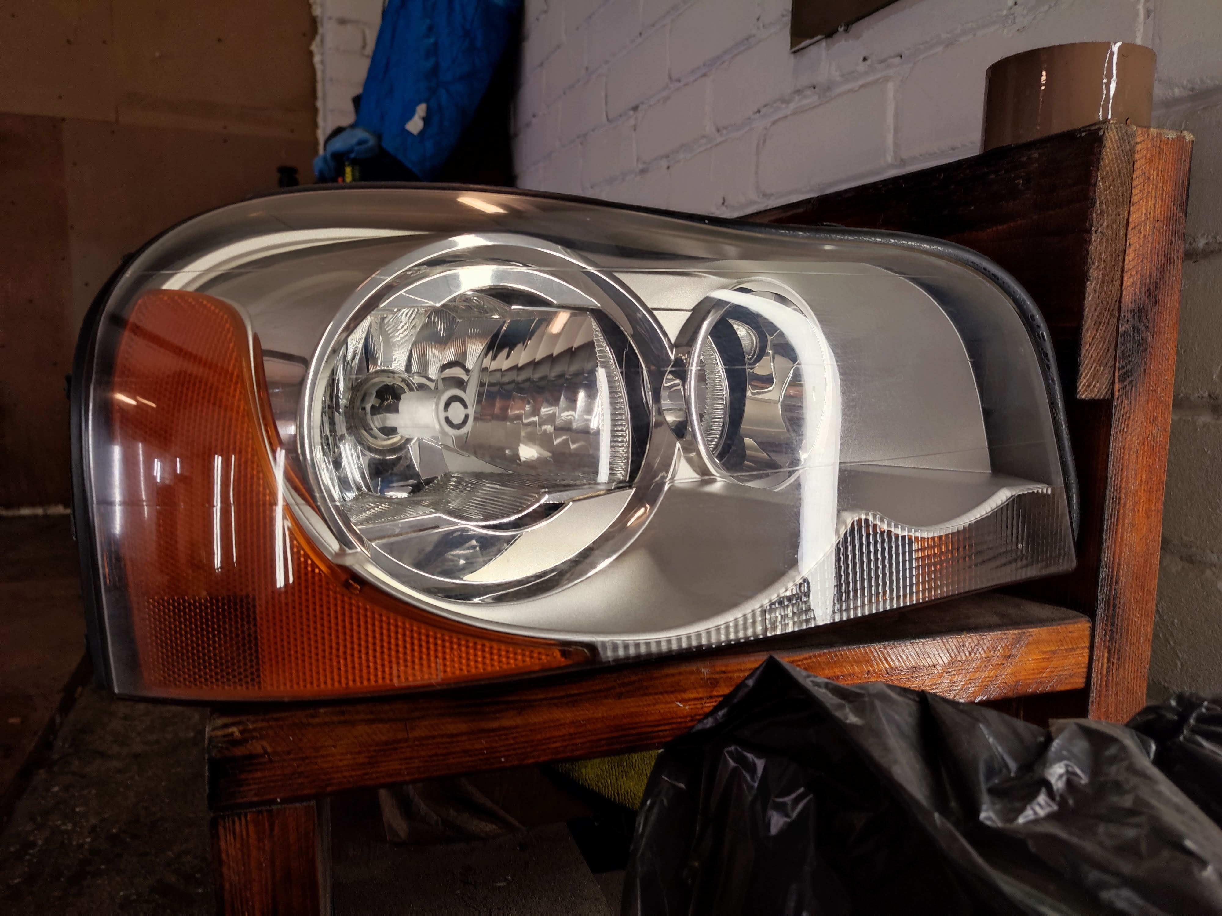 Žibintų poliravimas (pora)