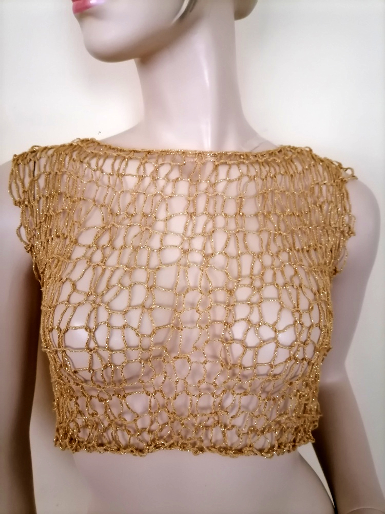 Sheer top in gold