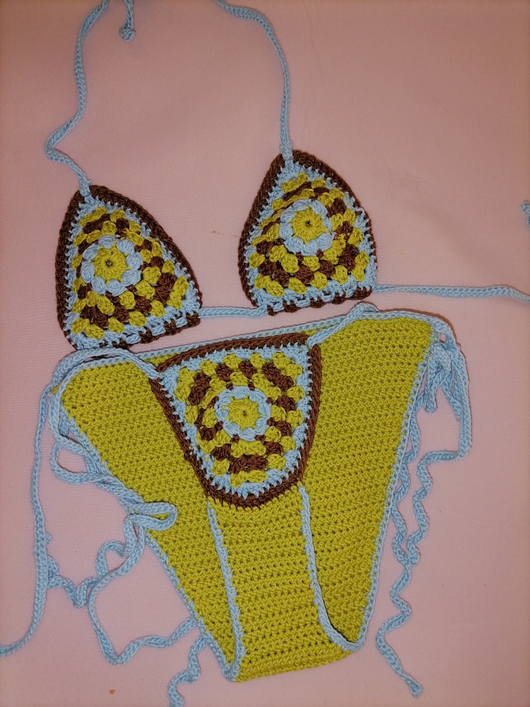 Granny bikini