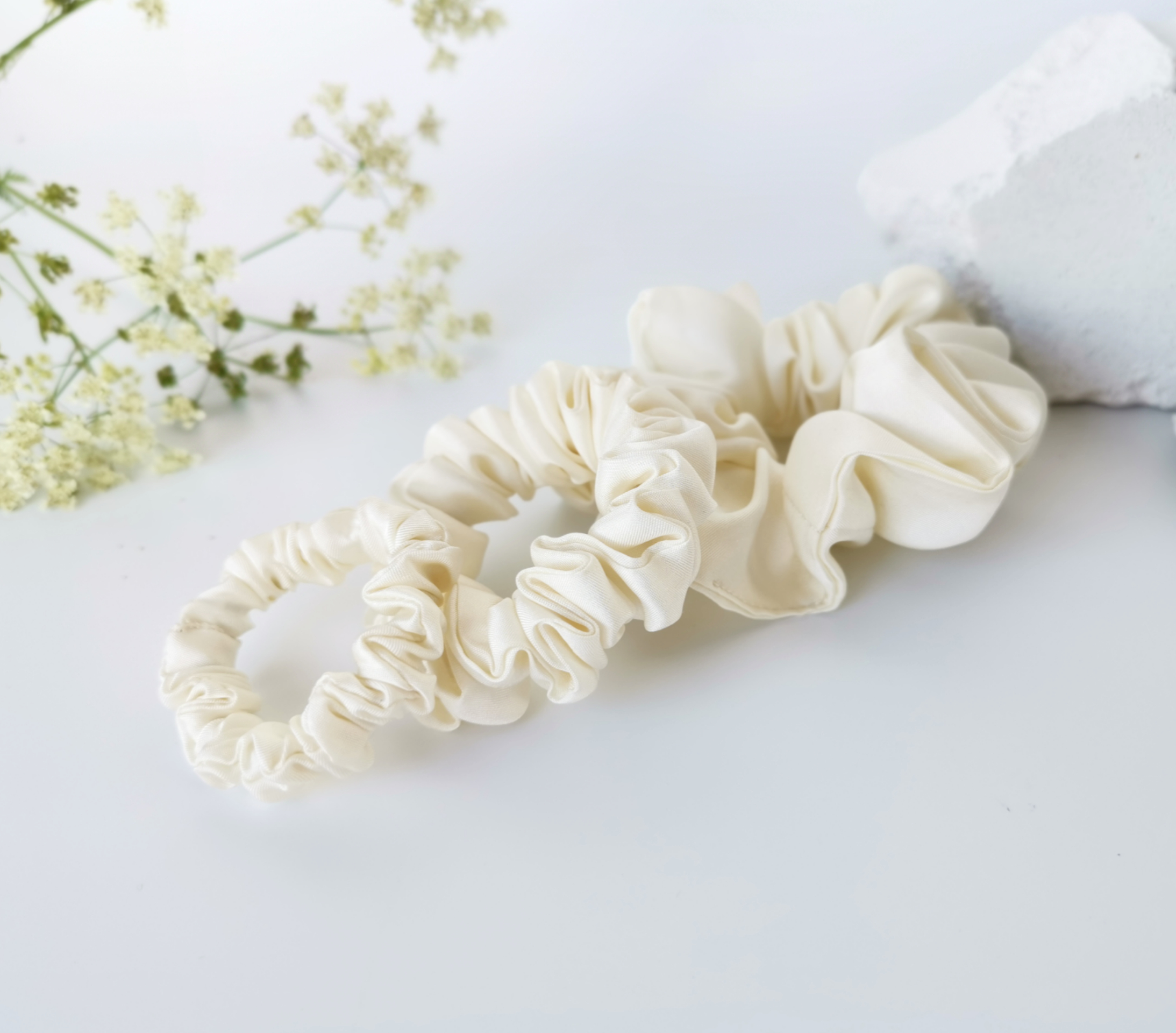 Pieno Baltumo Šilkinė Gumytė