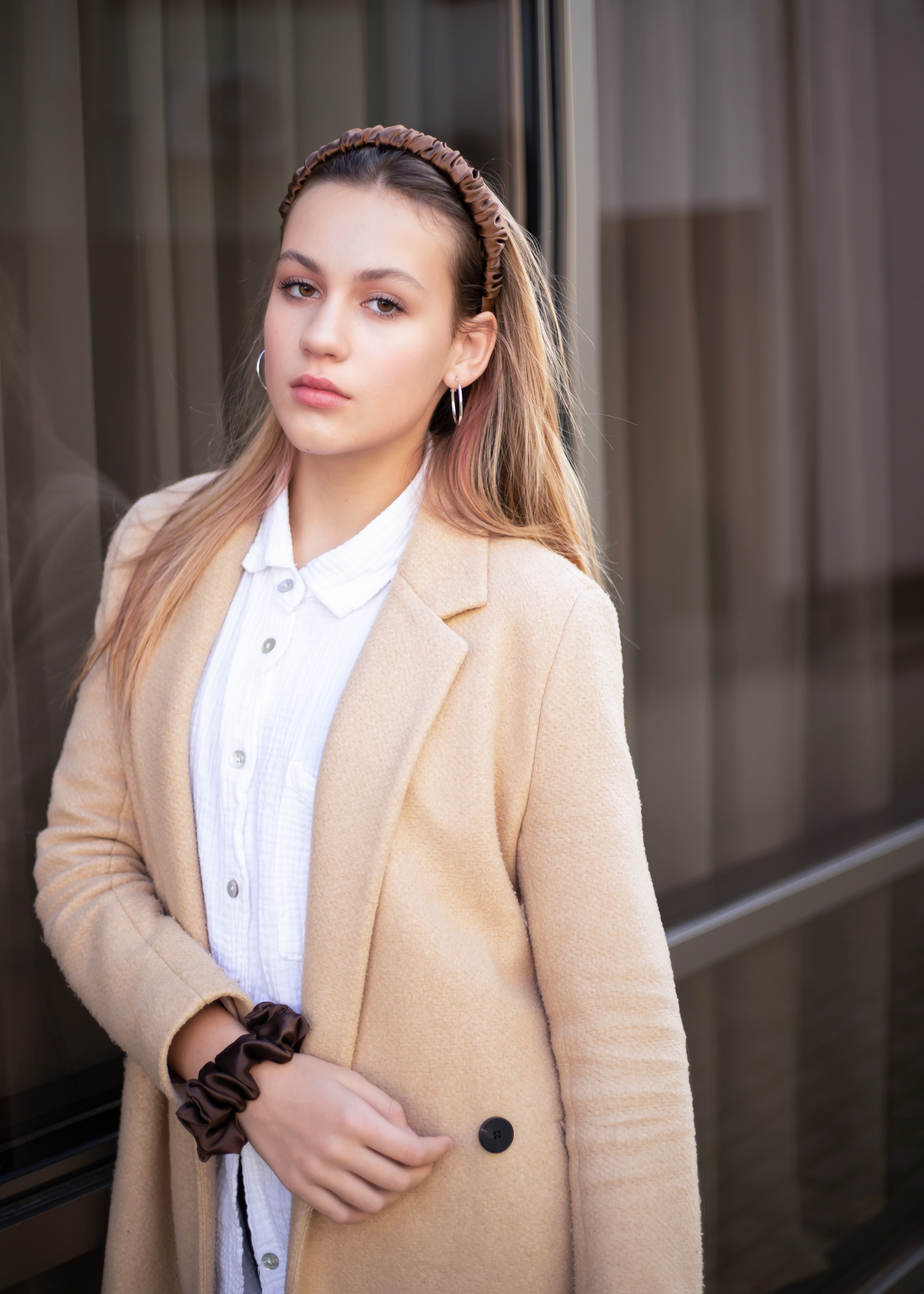 Plaukų lankelis - rauktas, natūralaus šilko. RUDAS