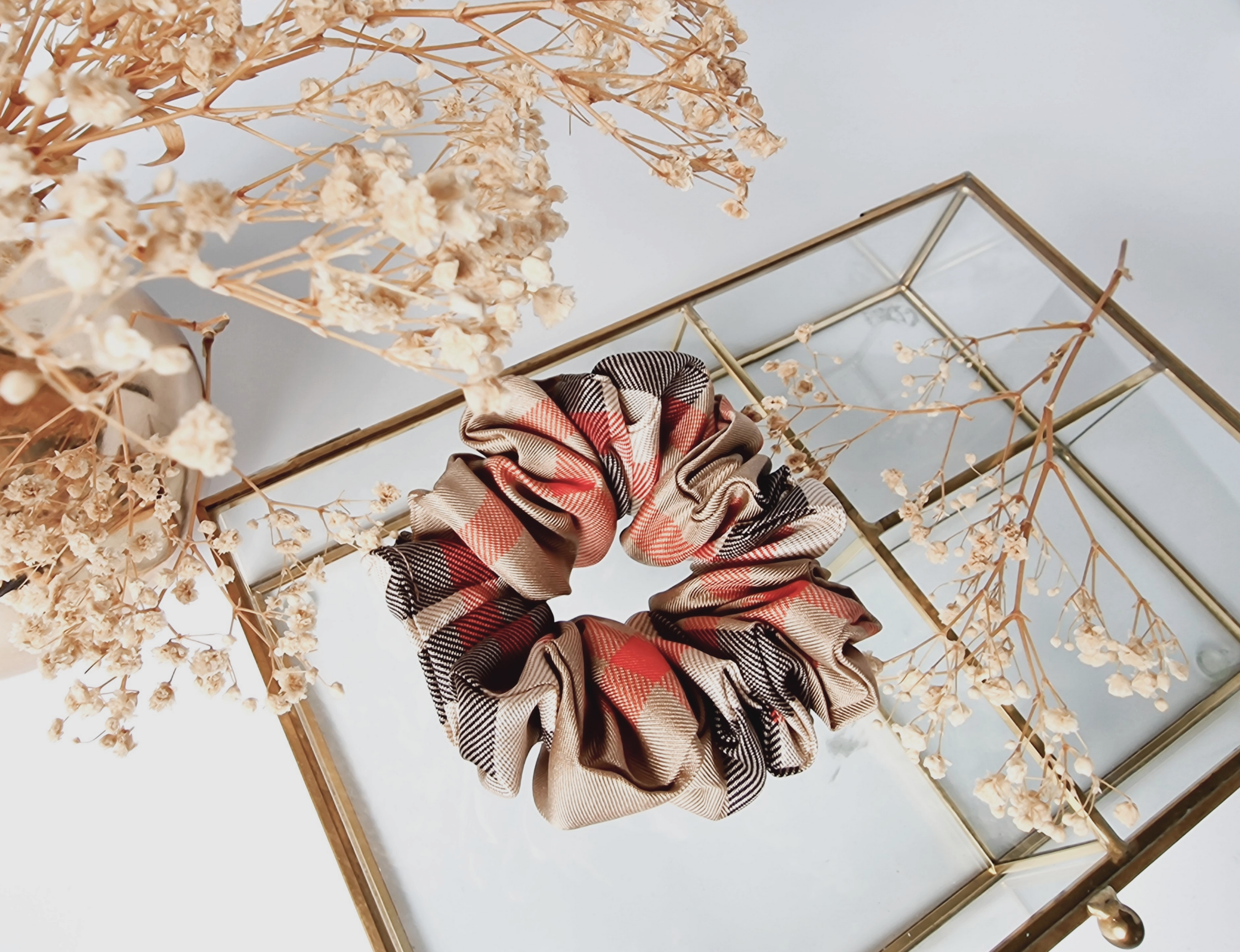 Rusva Šilkinė Gumytė