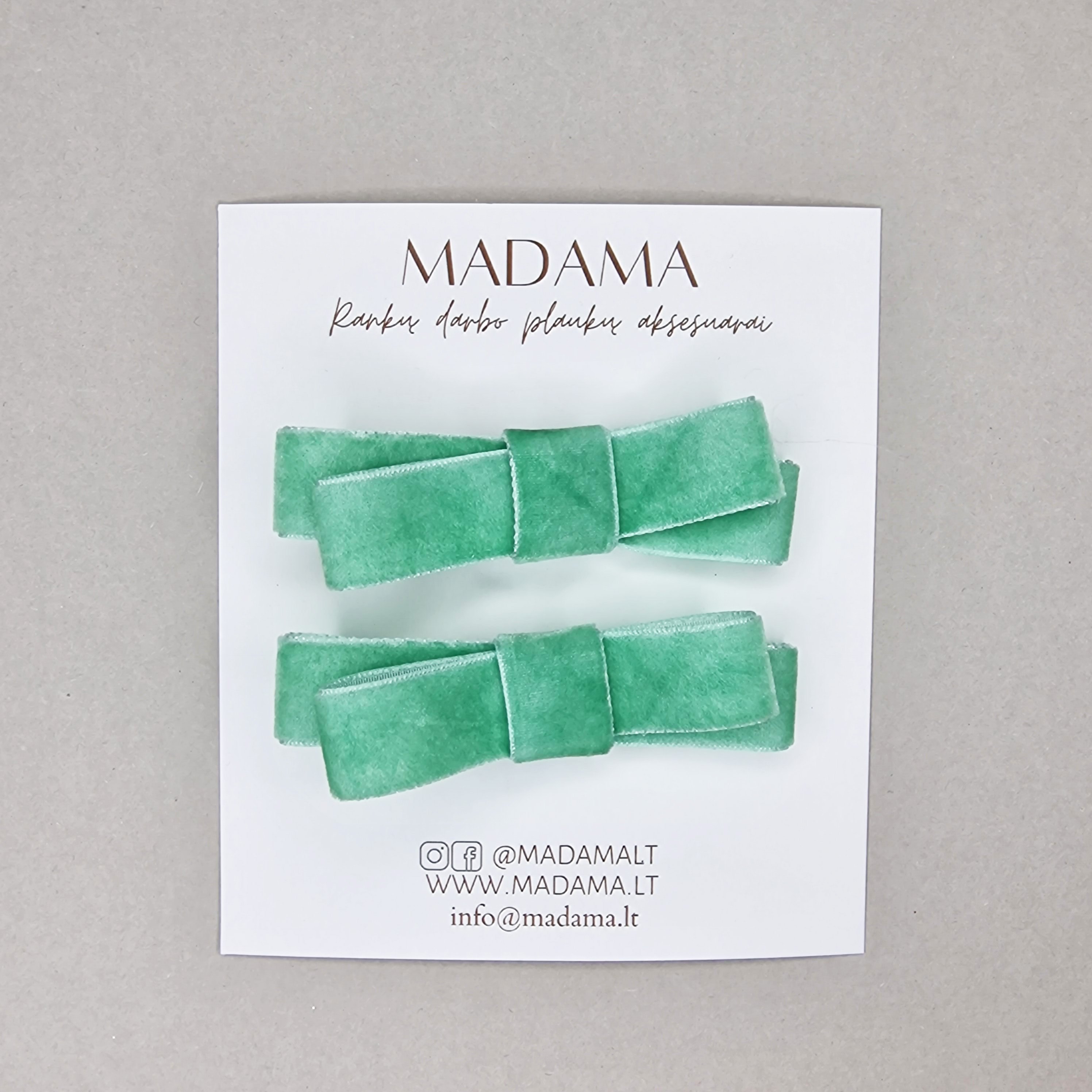 Aksominiai Segtukai, ŠVIESIAI ŽALI, 2vnt.