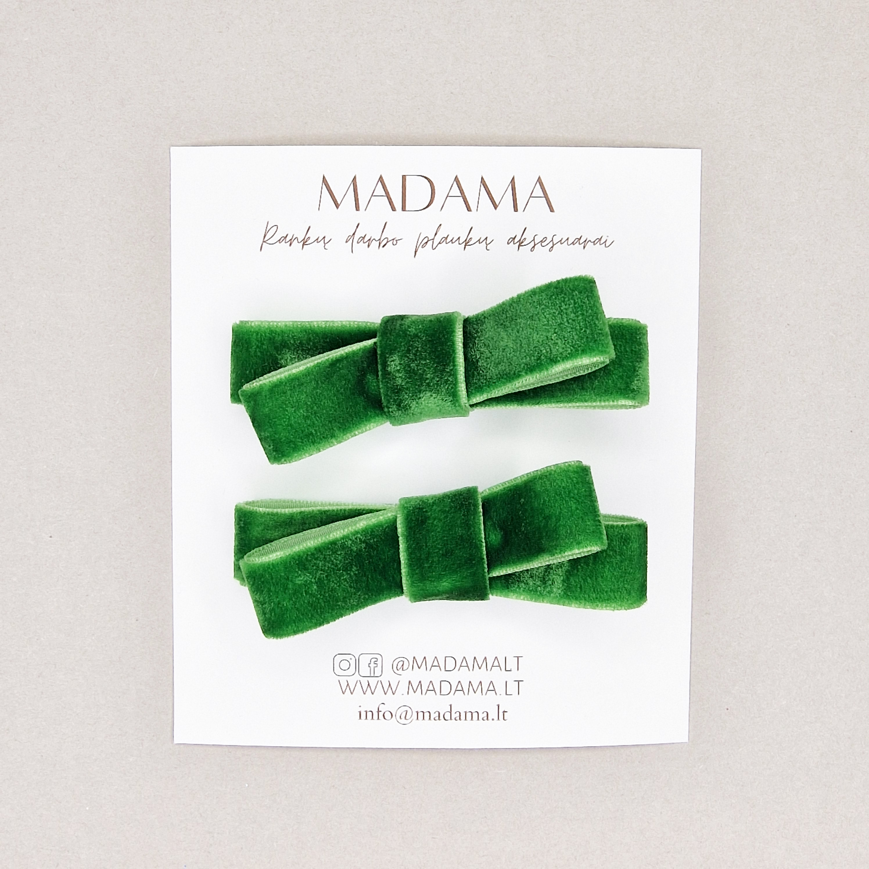 Aksominiai Segtukai, TAMSIAI ŽALI, 2vnt.