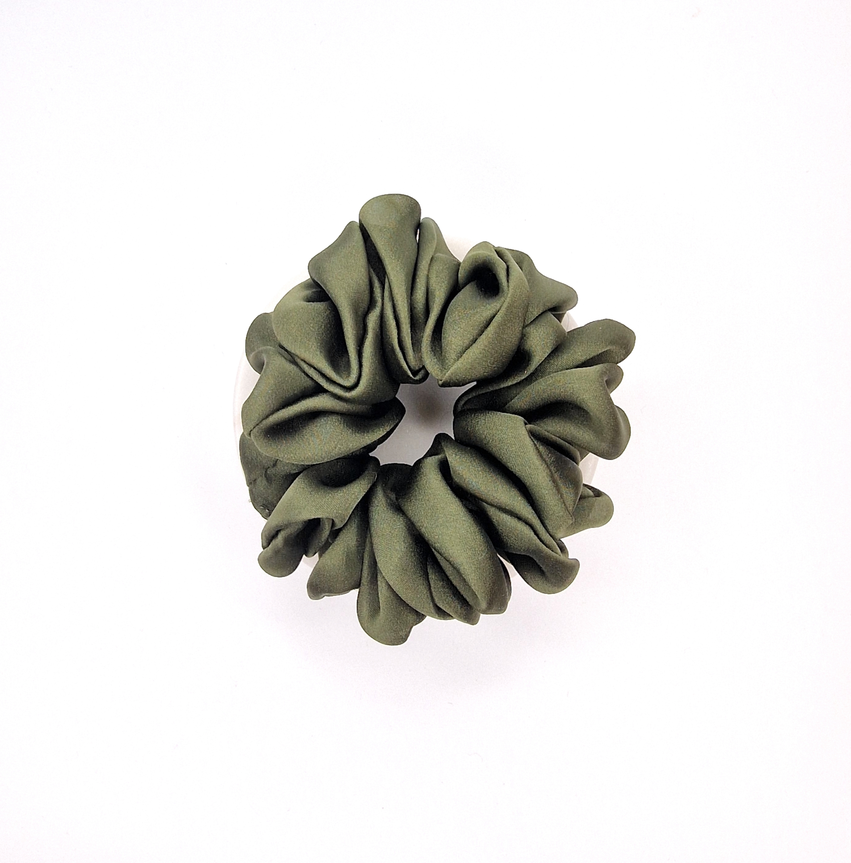 Chaki Plono Šilko Gumytė