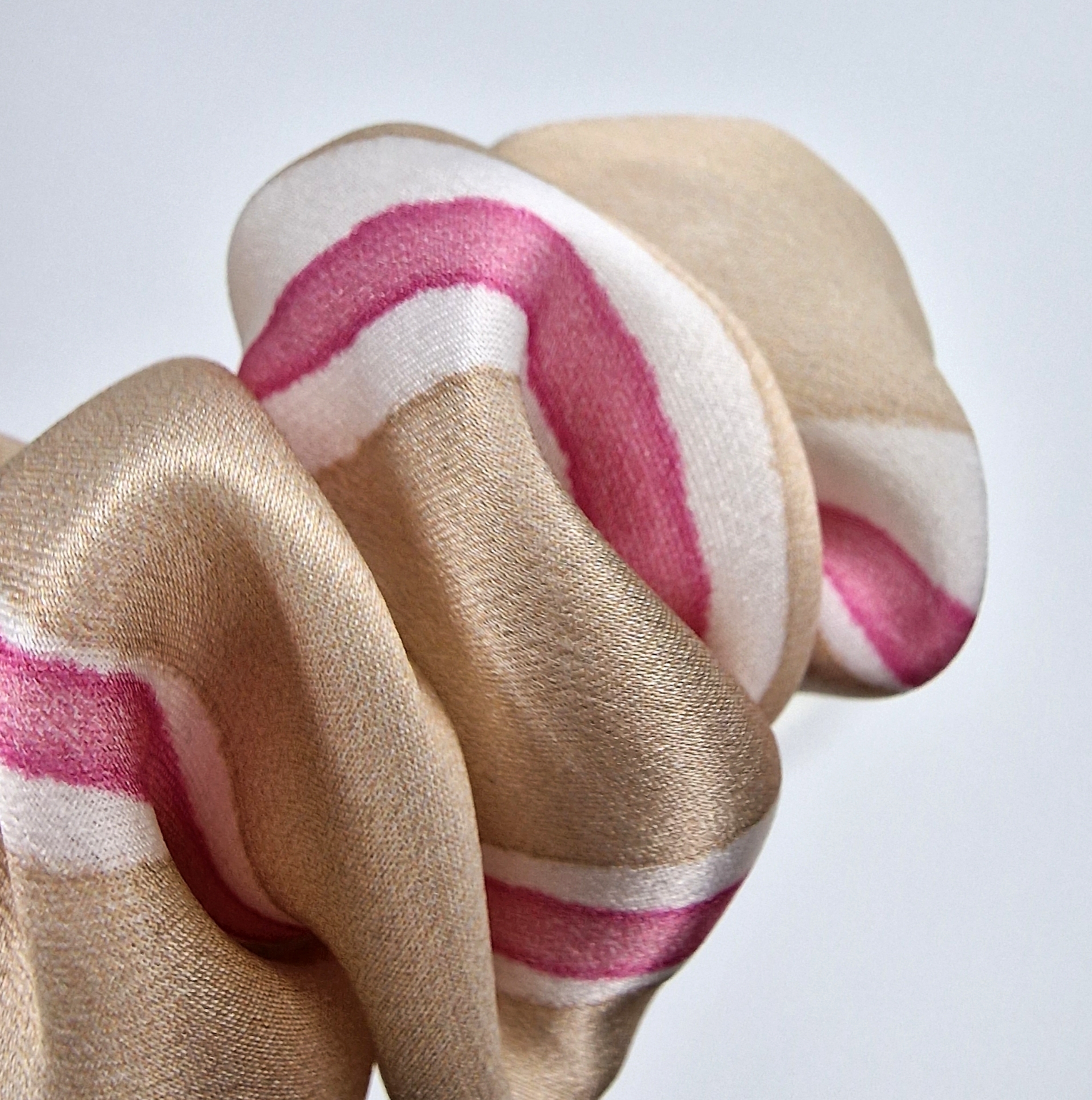 Cappuccino, Rožinis Dryžuotas Šilkinis Segtukas