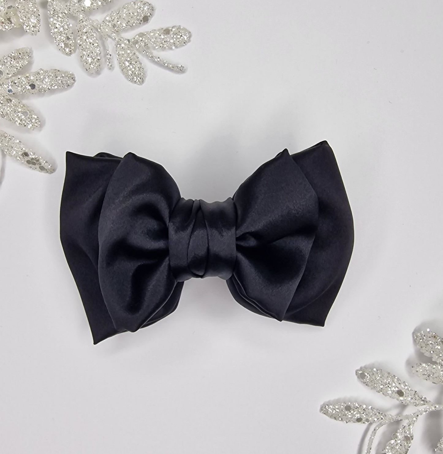 Juodas Šilko Kaspinas 