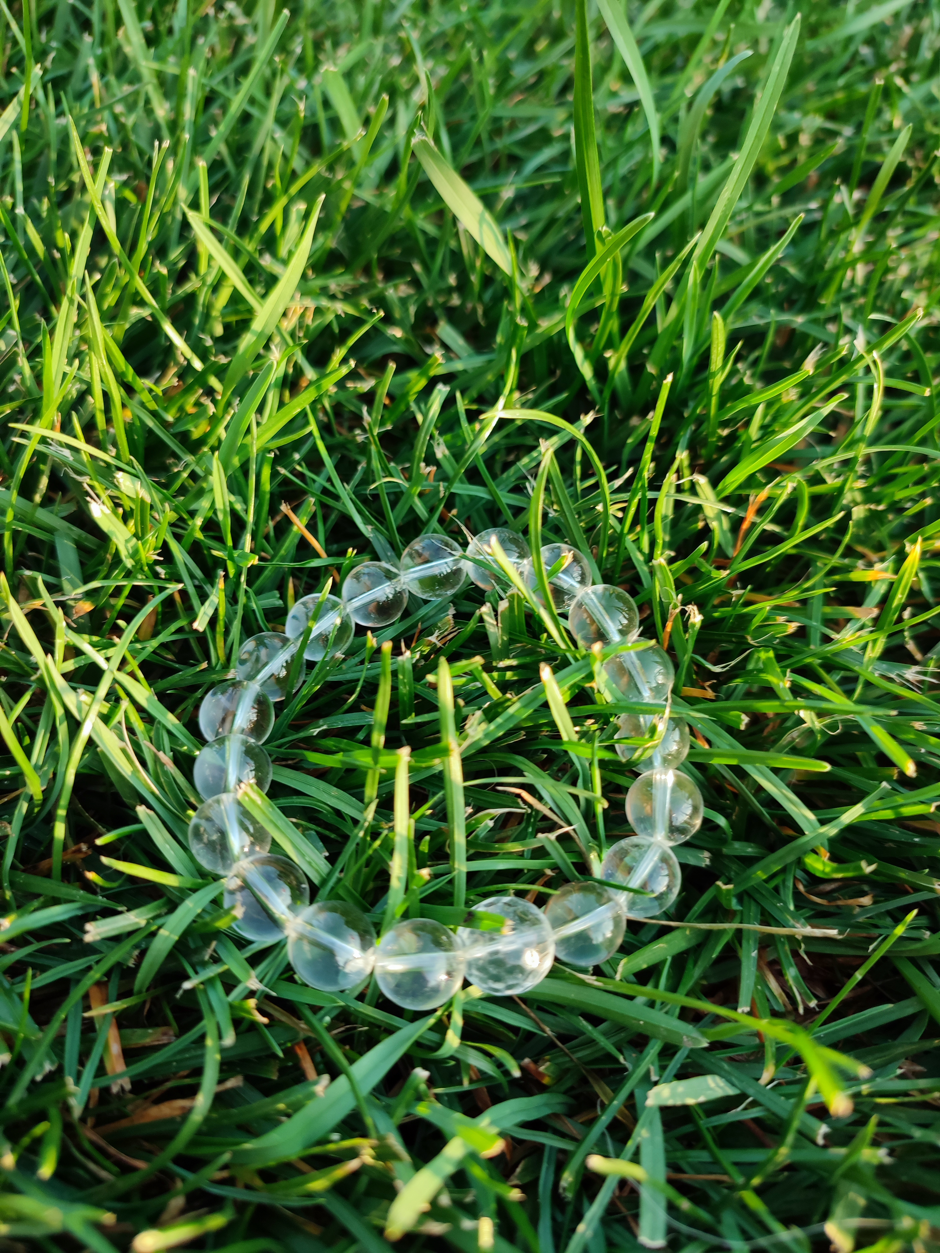 Rankų darbo apyrankė "Aiškumas"