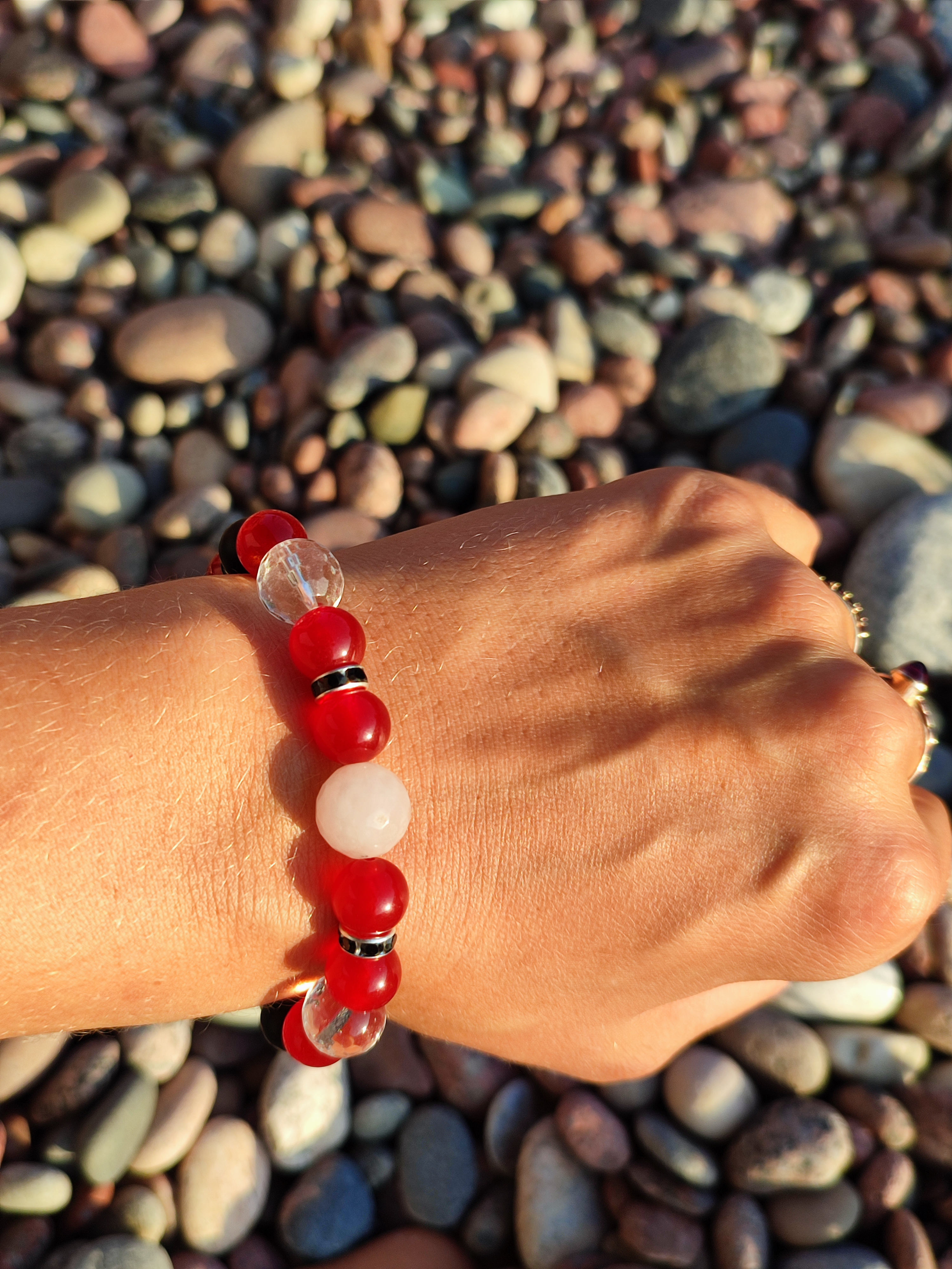 Rankų darbo apyrankė "Beribis pasitikėjimas" + AFIRMACIJA