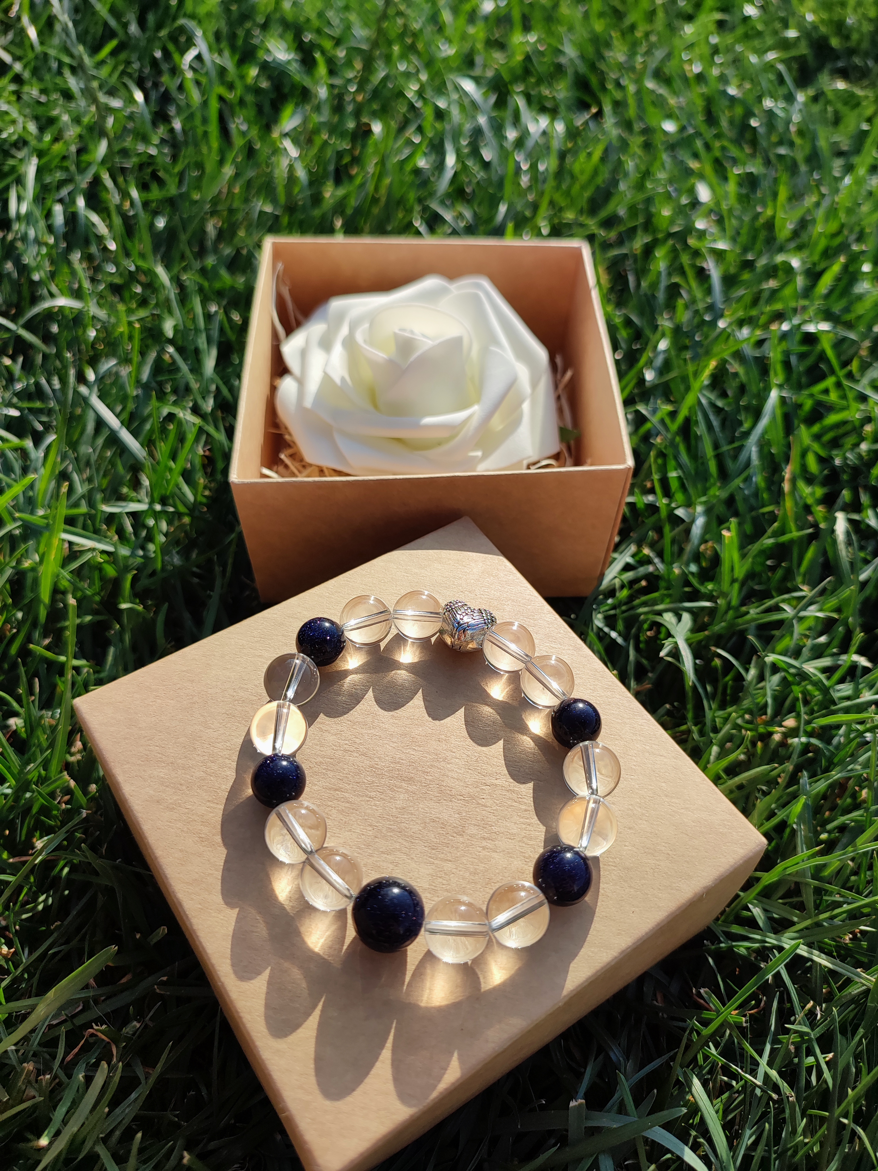 Rankų darbo apyrankė "Krištolinis aiškumas" + AFIRMACIJA