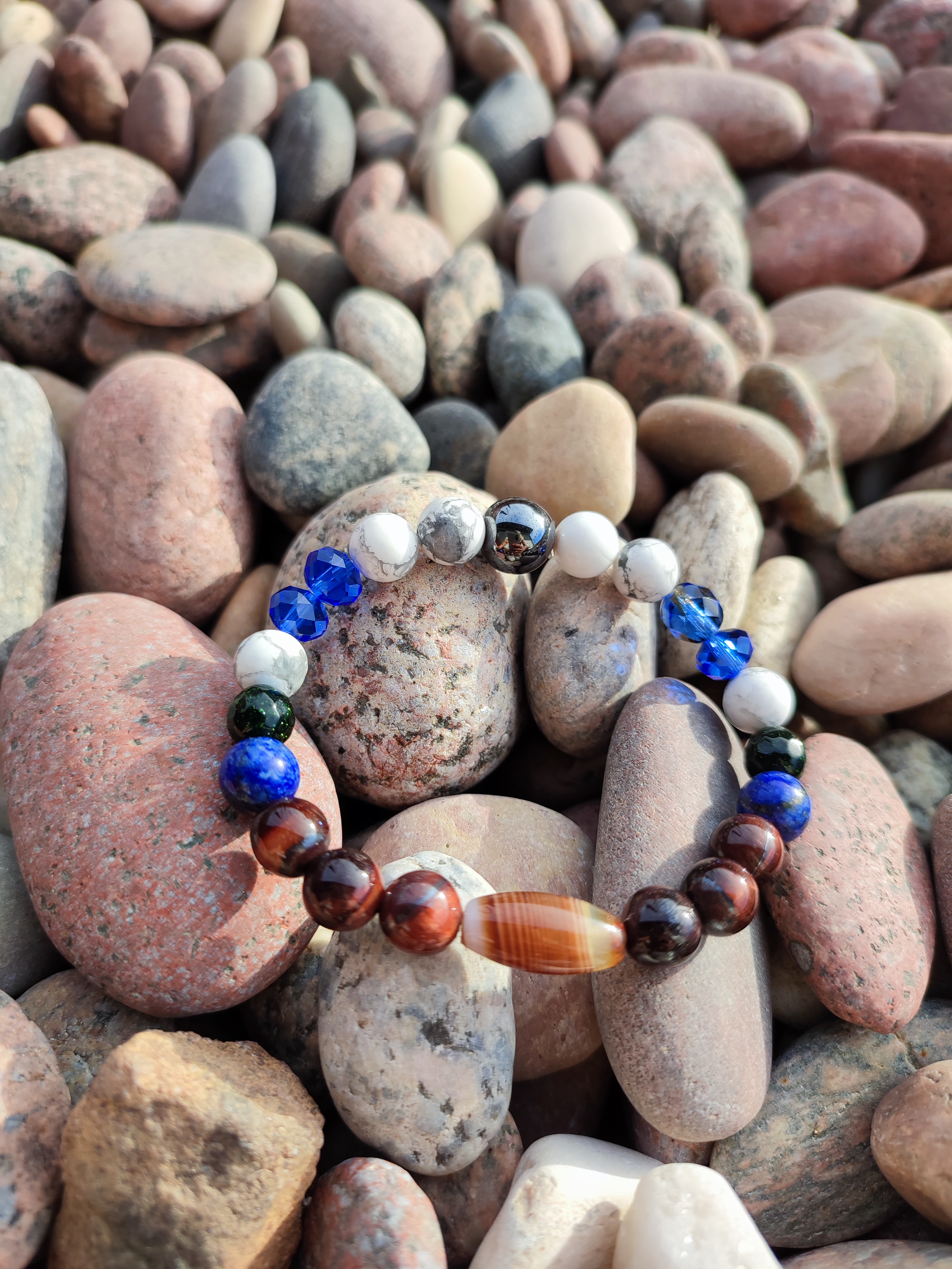 Rankų darbo apyrankė "Koncentruotas aiškumas" + AFIRMACIJA