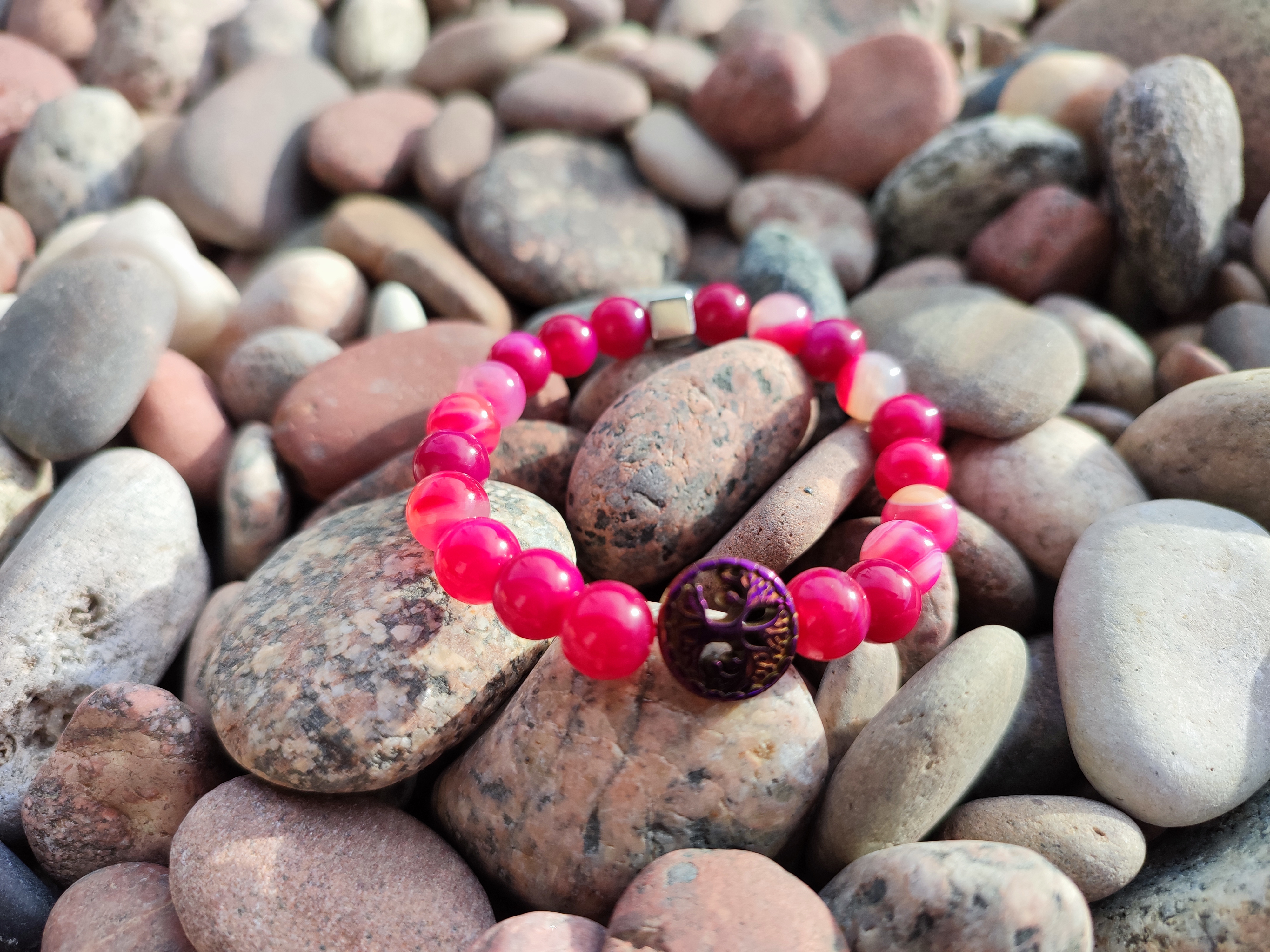 Rankų darbo apyrankė "Susižavėjimas"