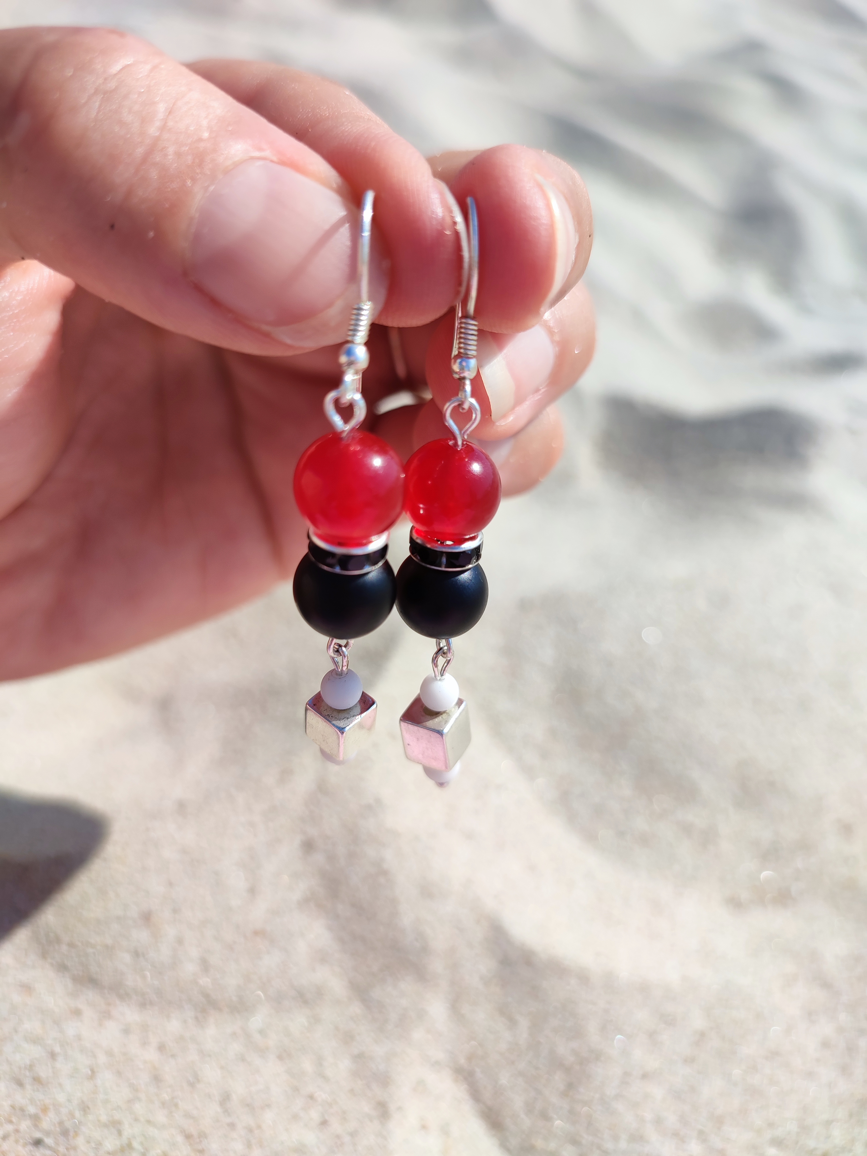 Rankų darbo auskarai "Beribis pasitikėjimas" + AFIRMACIJA