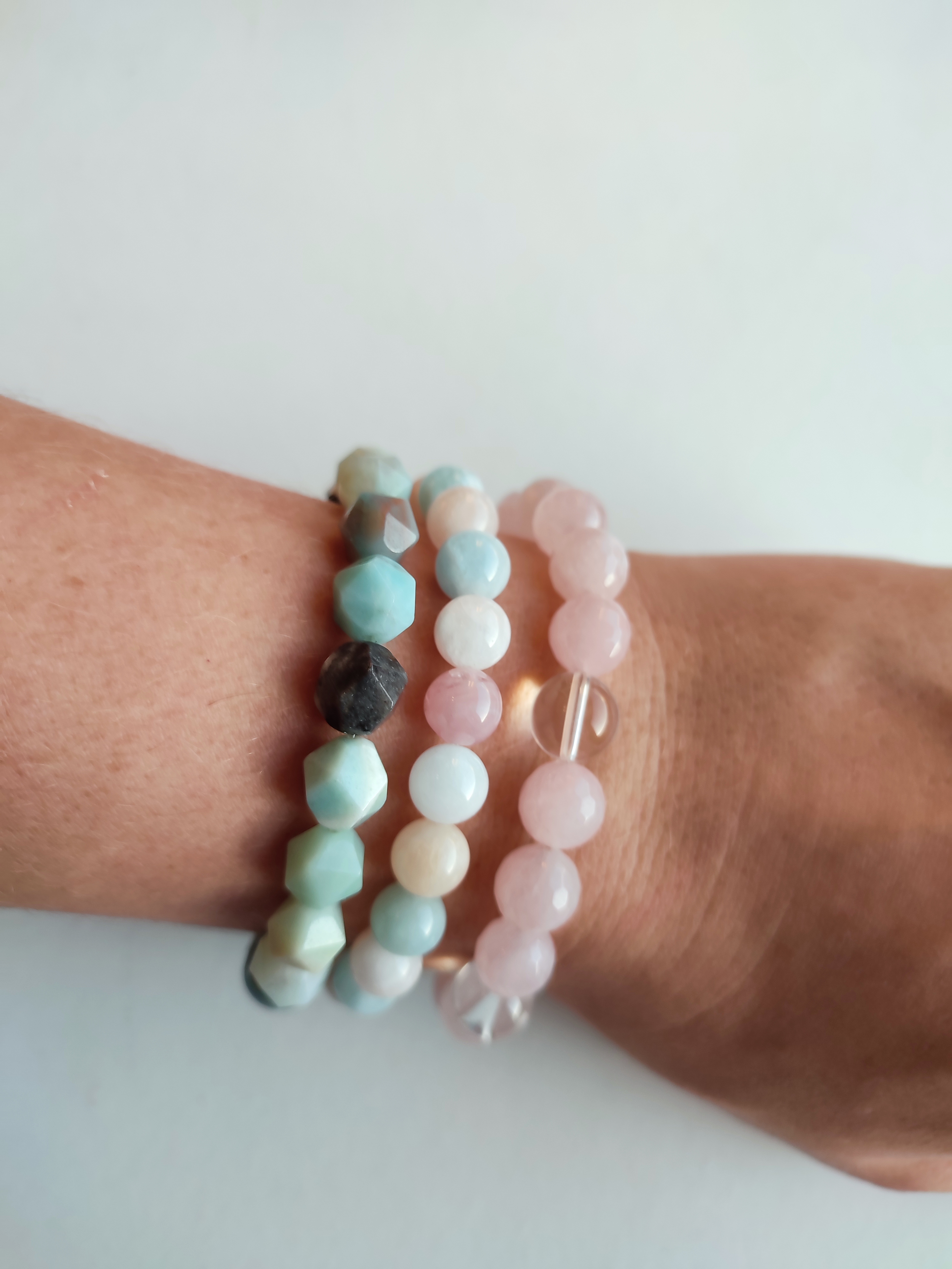 Rankų darbo apyrankė "Saviraiškos laisvė 2" + AFIRMACIJA