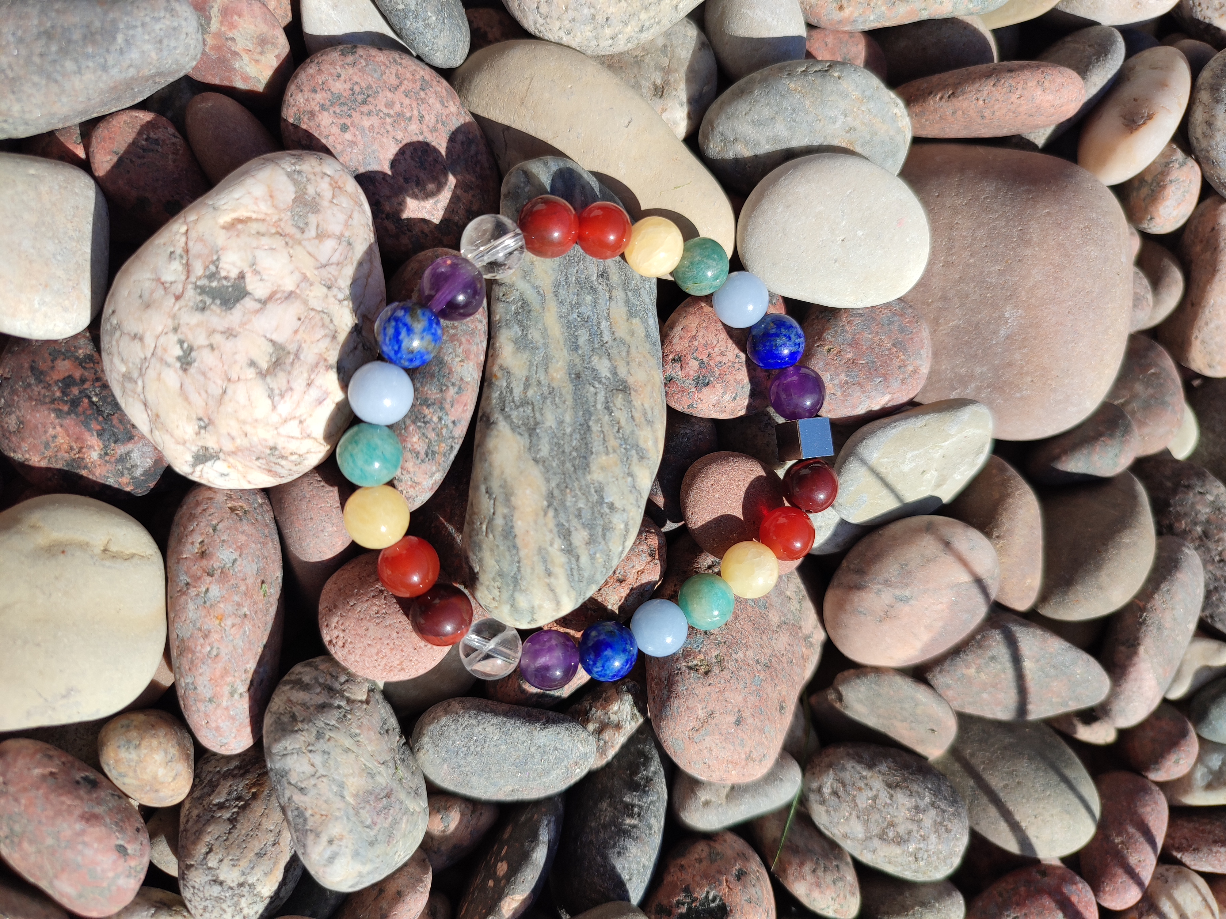 Rankų darbo apyrankė "7 čakros" + AFIRMACIJA