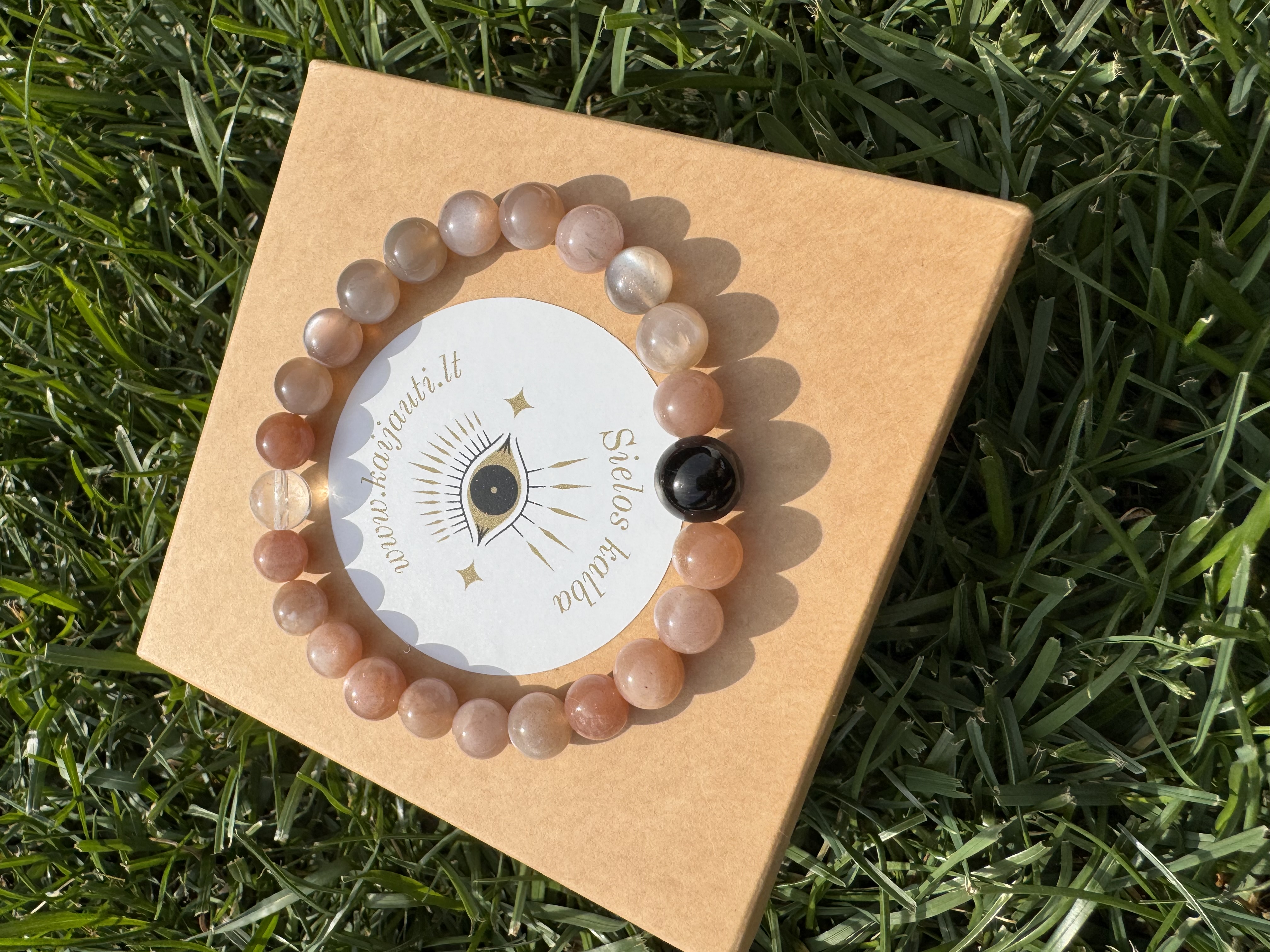 Rankų darbo apyrankė "Yin + Yang" + AFIRMACIJA