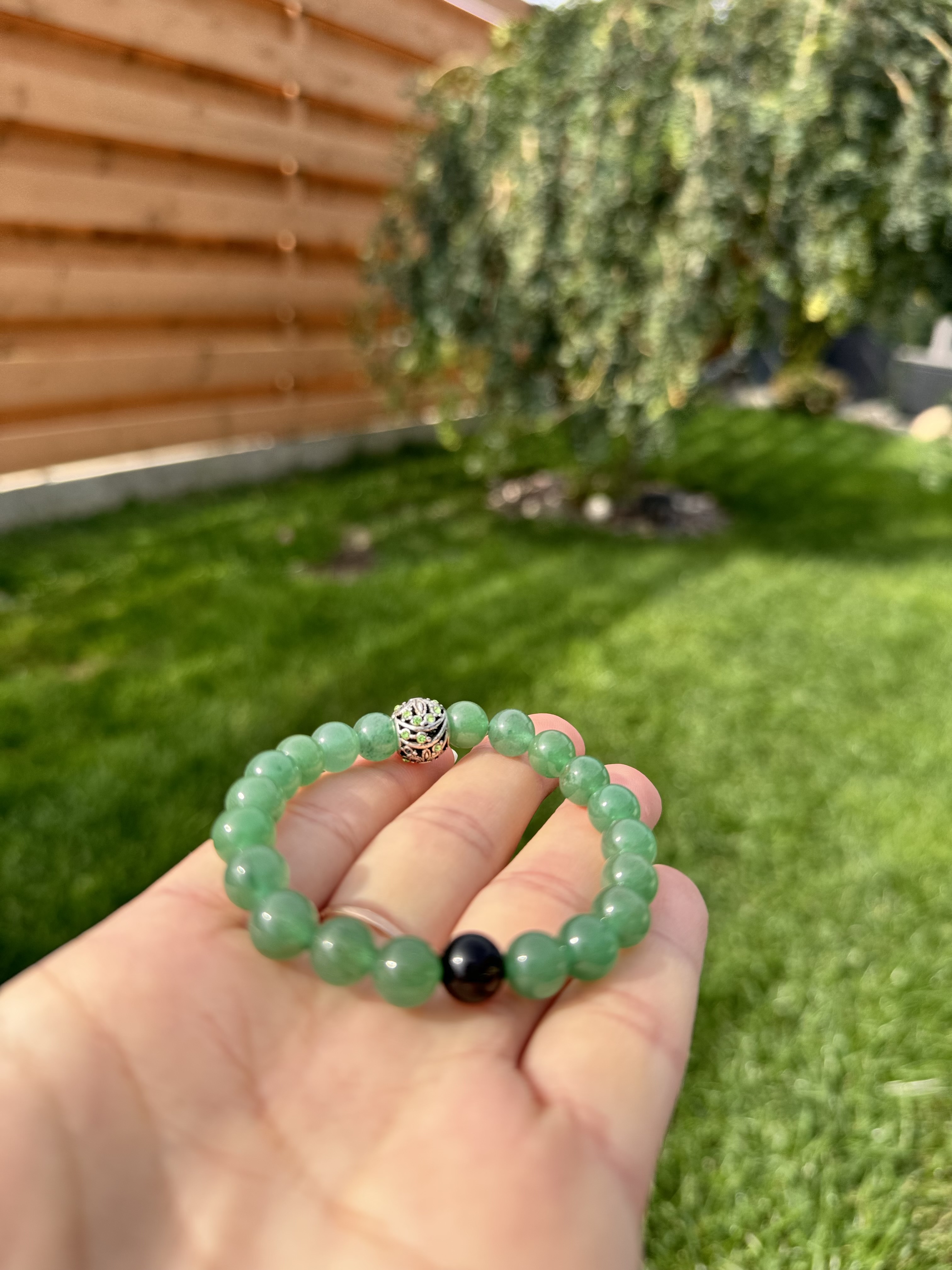 Rankų darbo apyrankė “Širdies balsu”+ AFIRMACIJA