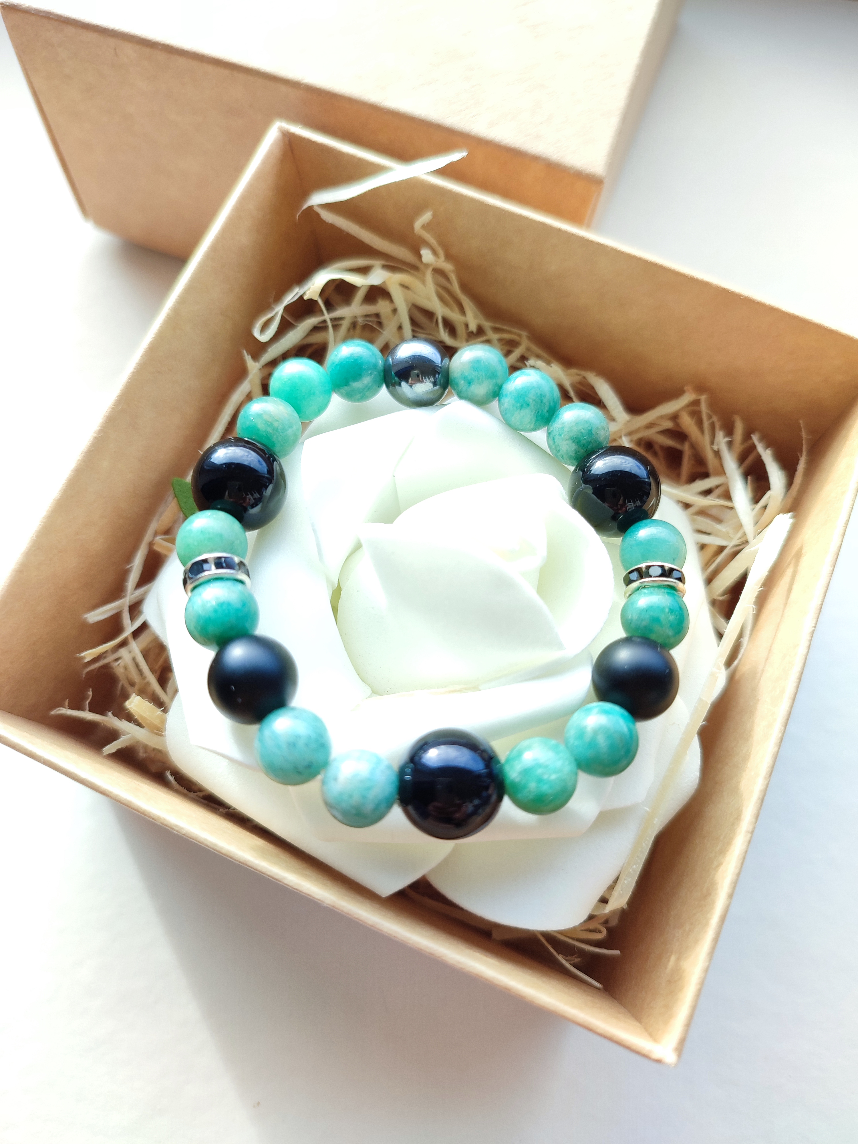 Rankų darbo apyrankė  "Sėkminga komunikacija" + AFIRMACIJA