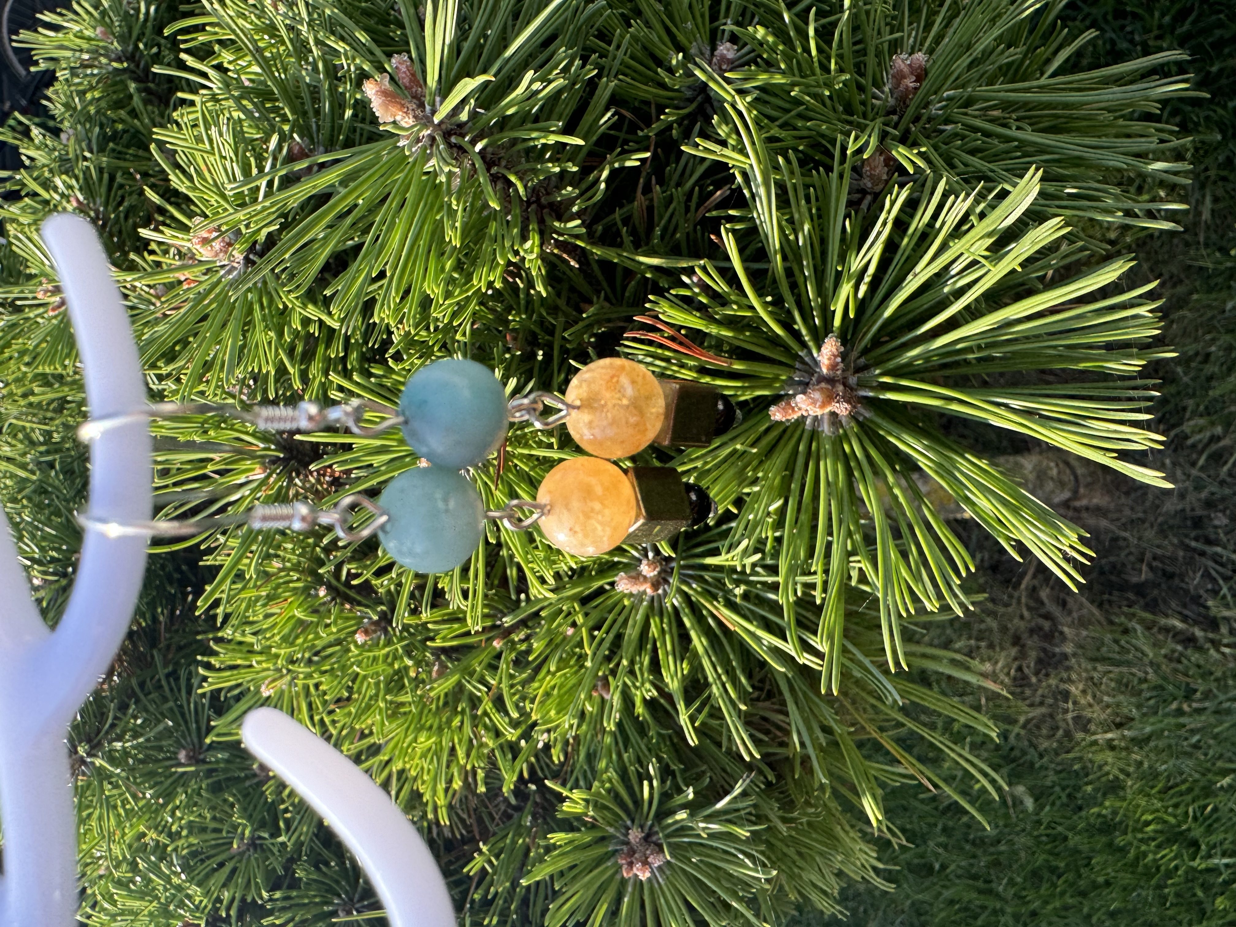 Rankų darbo auskarai "Deivės džiaugsmas" + AFIRMACIJA