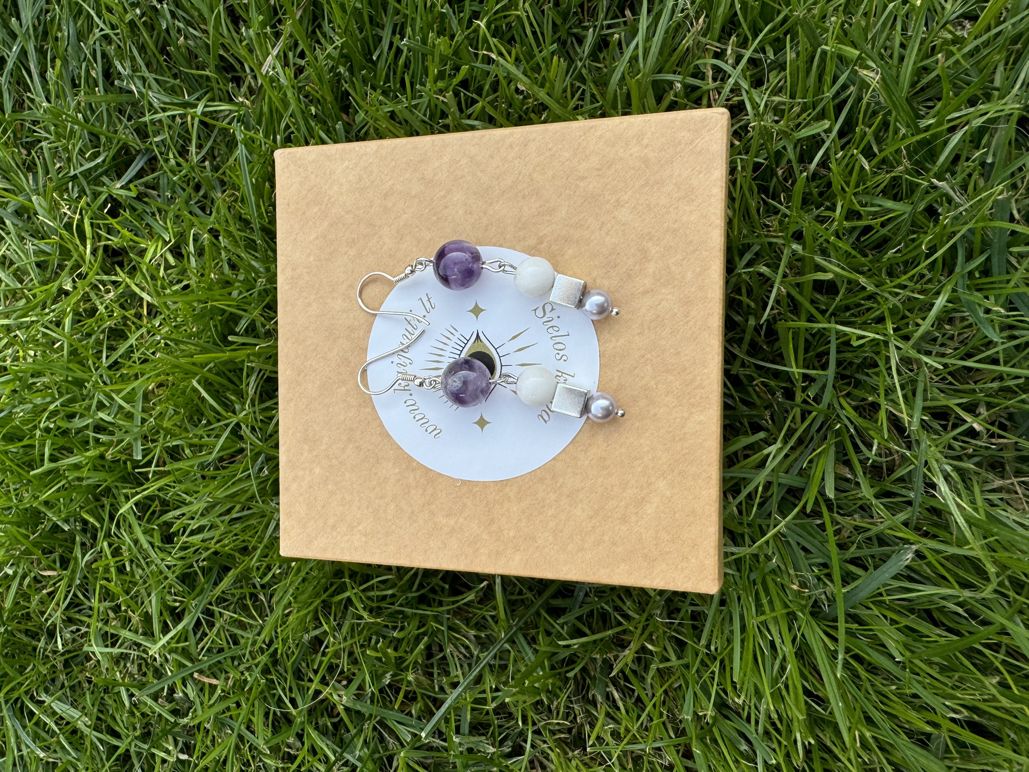 Rankų darbo auskarai "Harmoninga moteris" + AFIRMACIJA