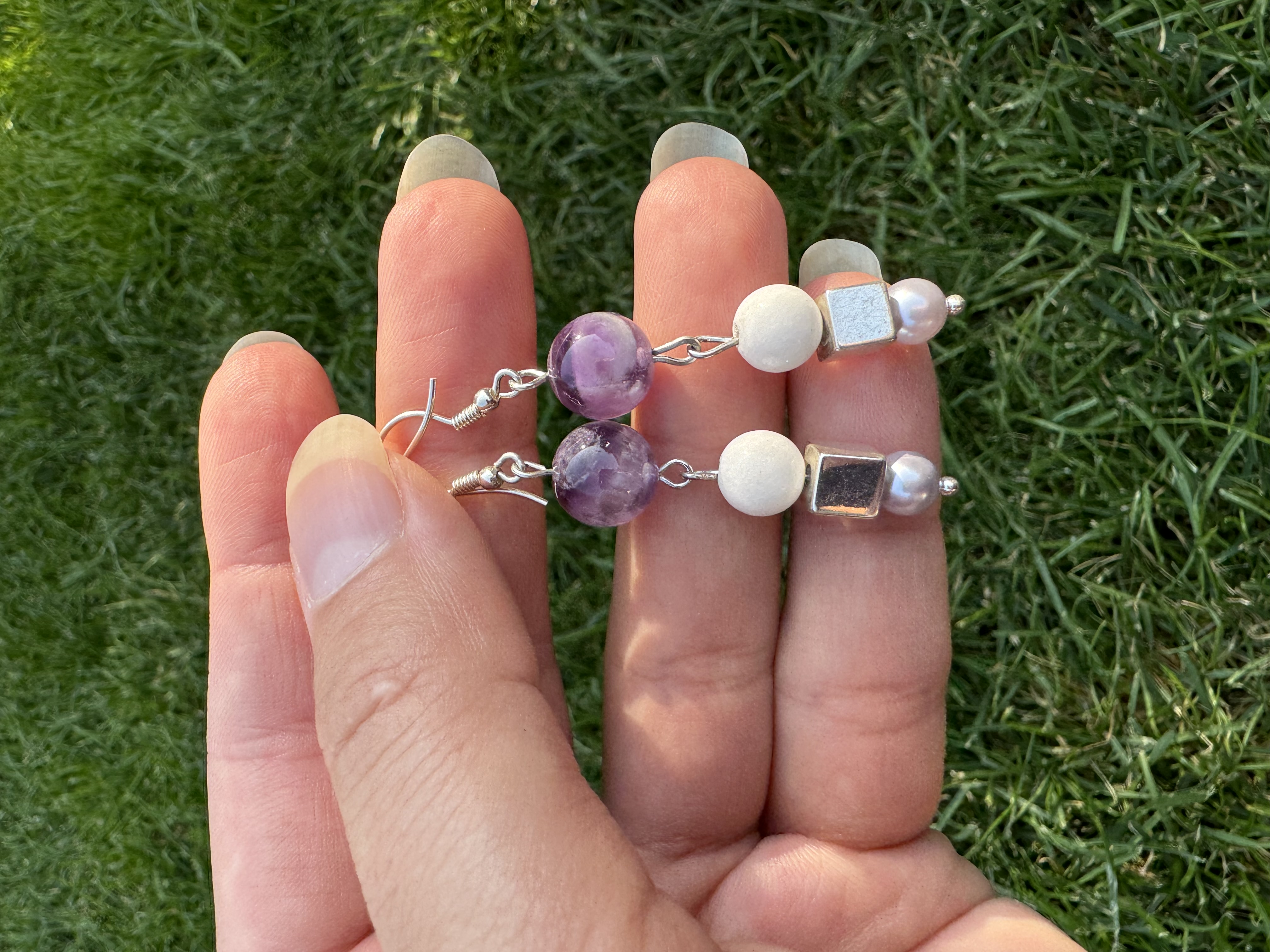 Rankų darbo auskarai "Harmoninga moteris" + AFIRMACIJA