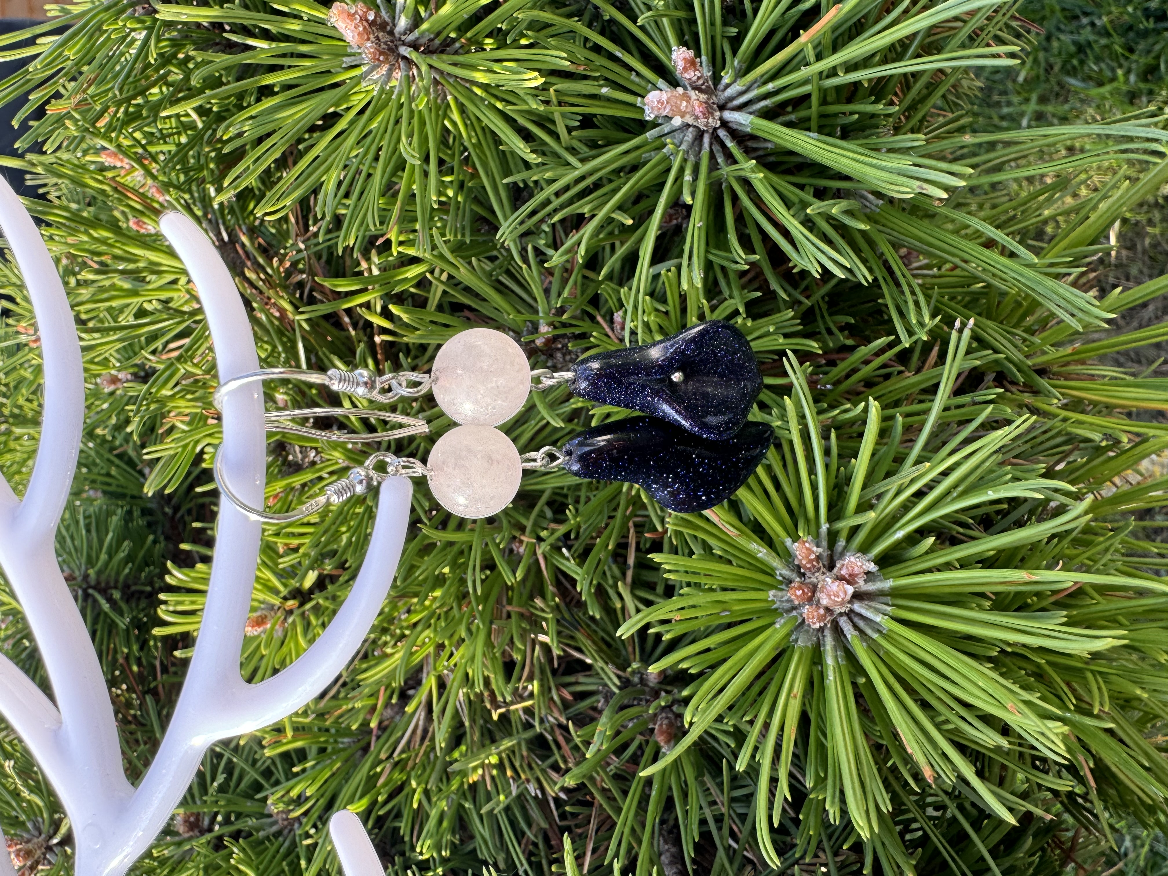 Rankų darbo auskarai "Žydinti meilė" + AFIRMACIJA