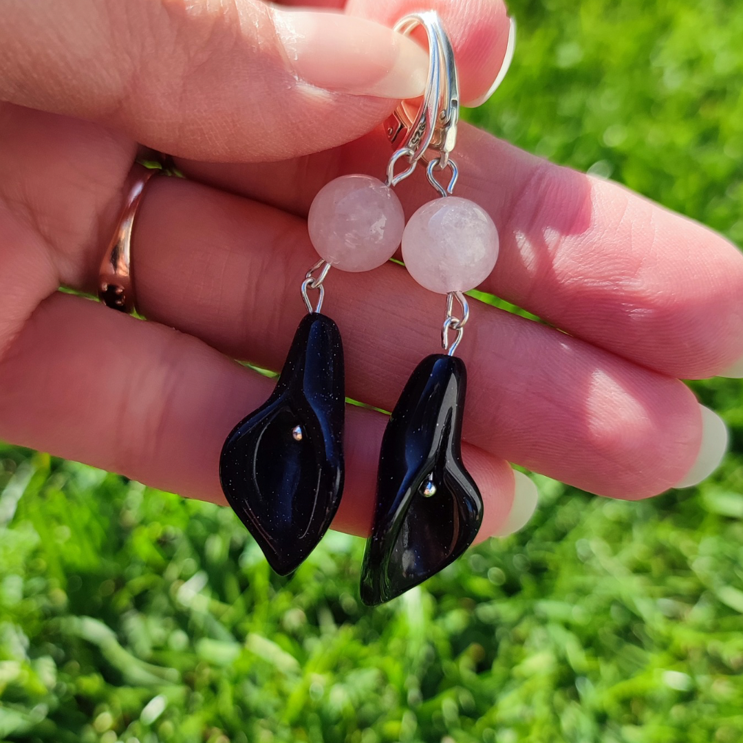 Rankų darbo auskarai "Žydinti meilė" + AFIRMACIJA