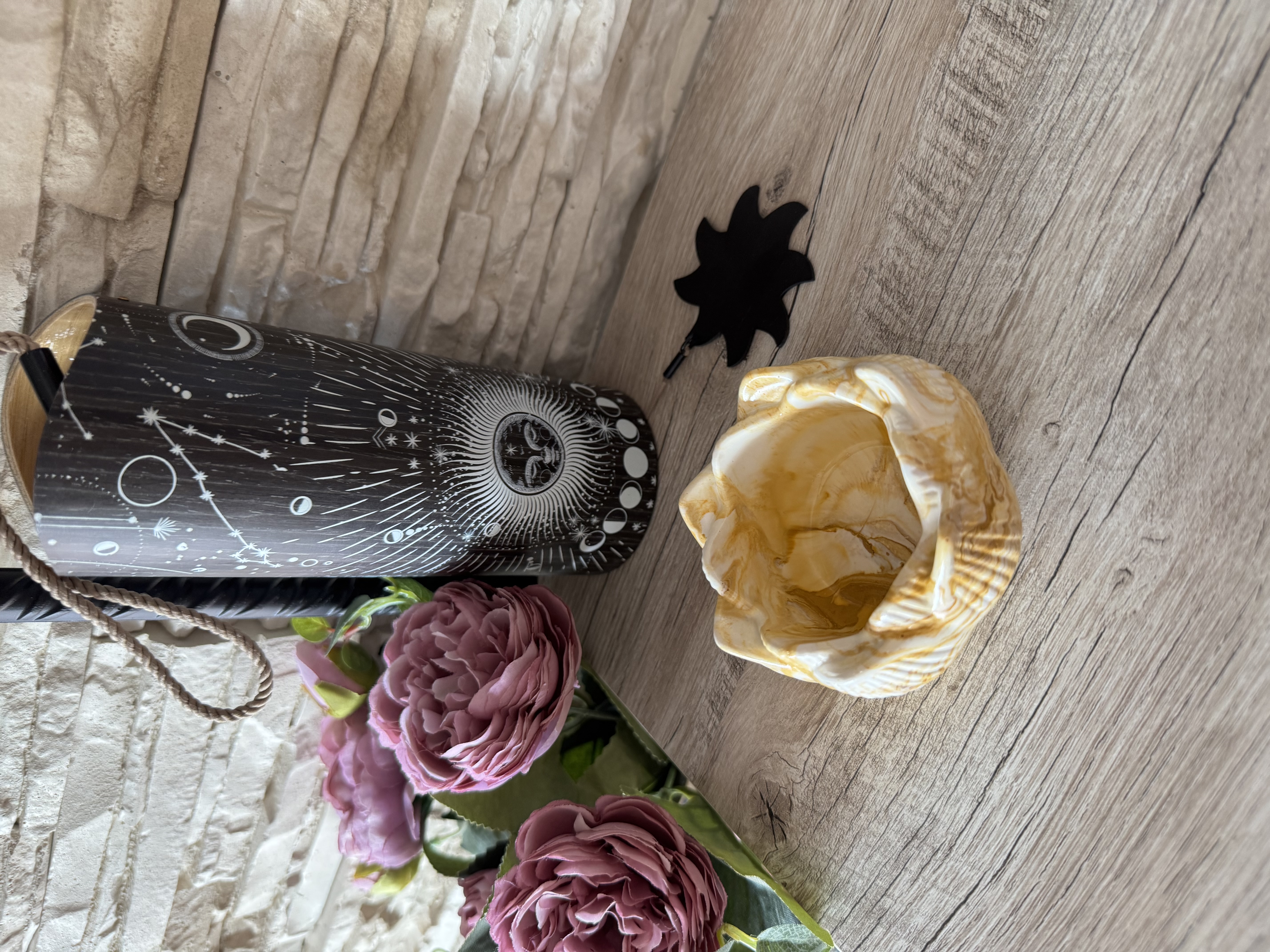  Žvakidė “Lotosas” Nr. 3 + arbatinė žvakutė