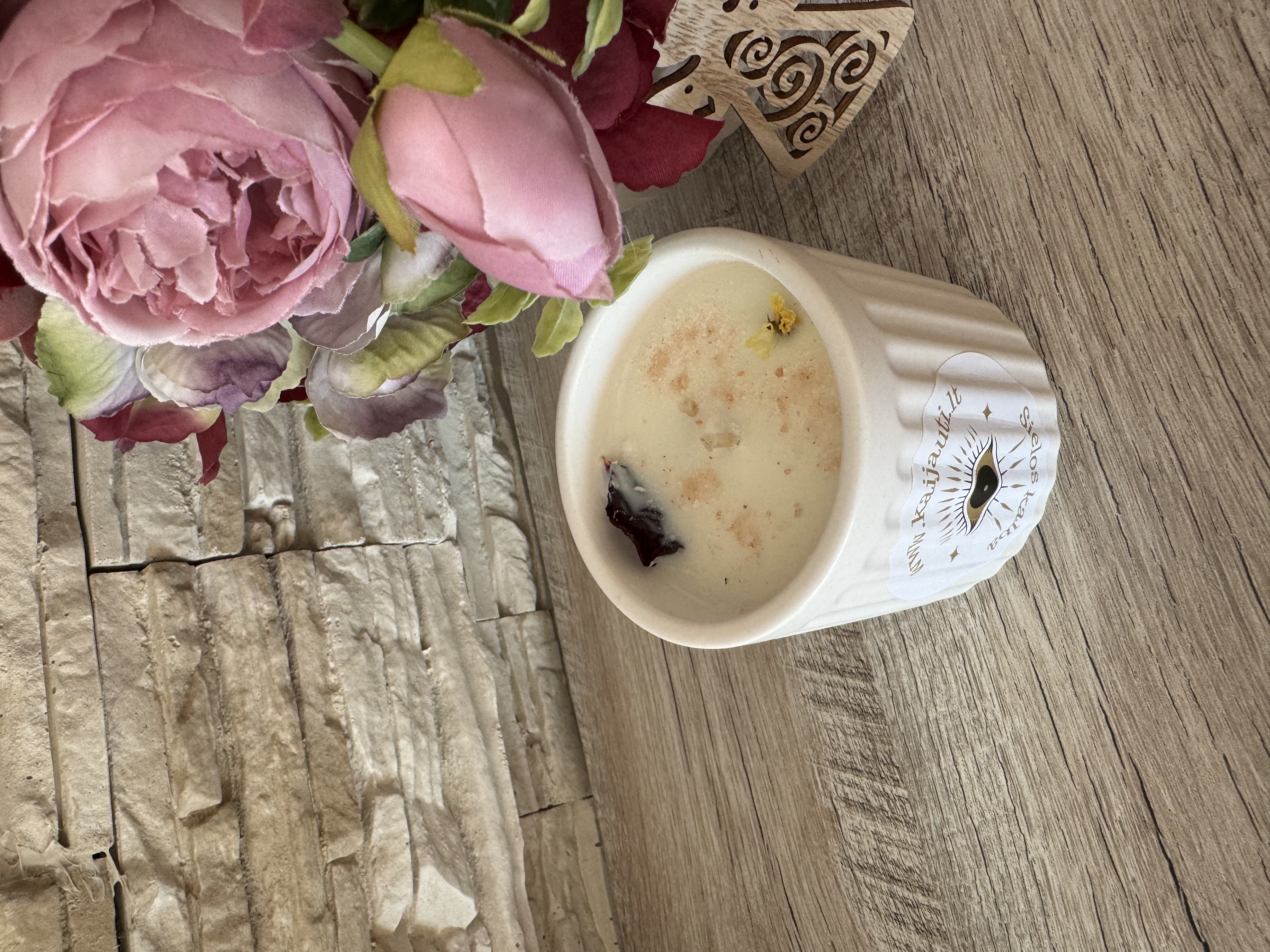 Natūrali sojų vaško žvakė "Meilė", 180